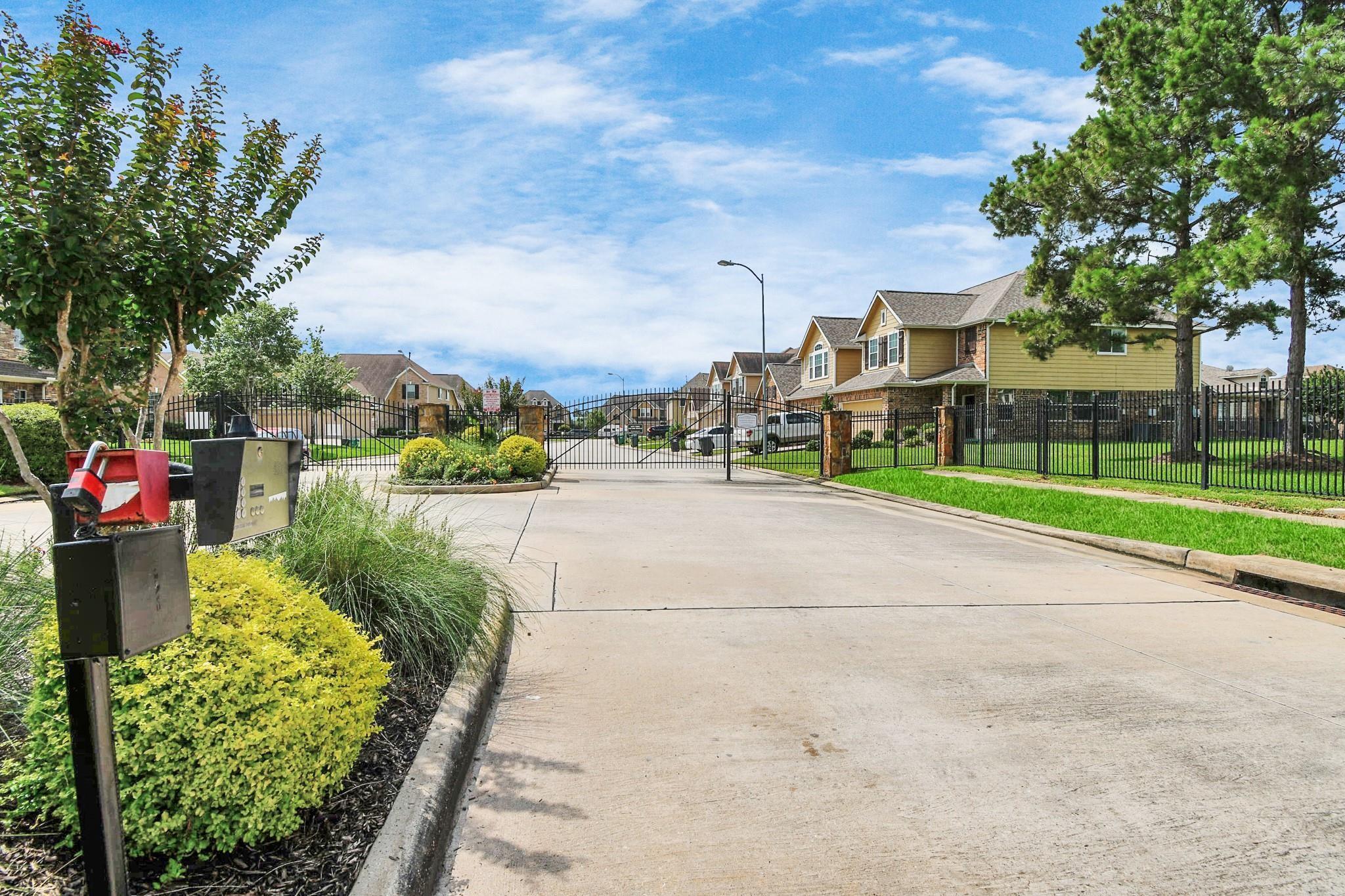 8624 Sunset Loch Drive