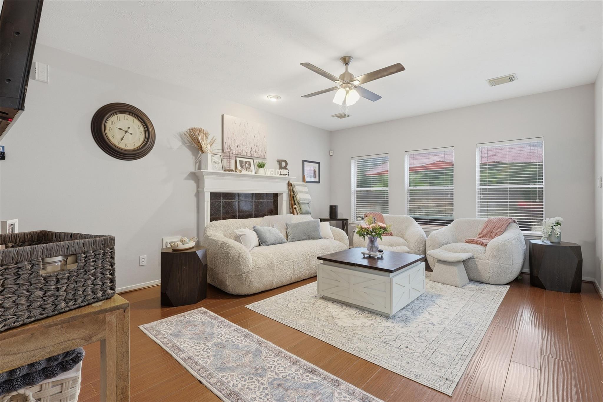 2538 Acadiana Lane