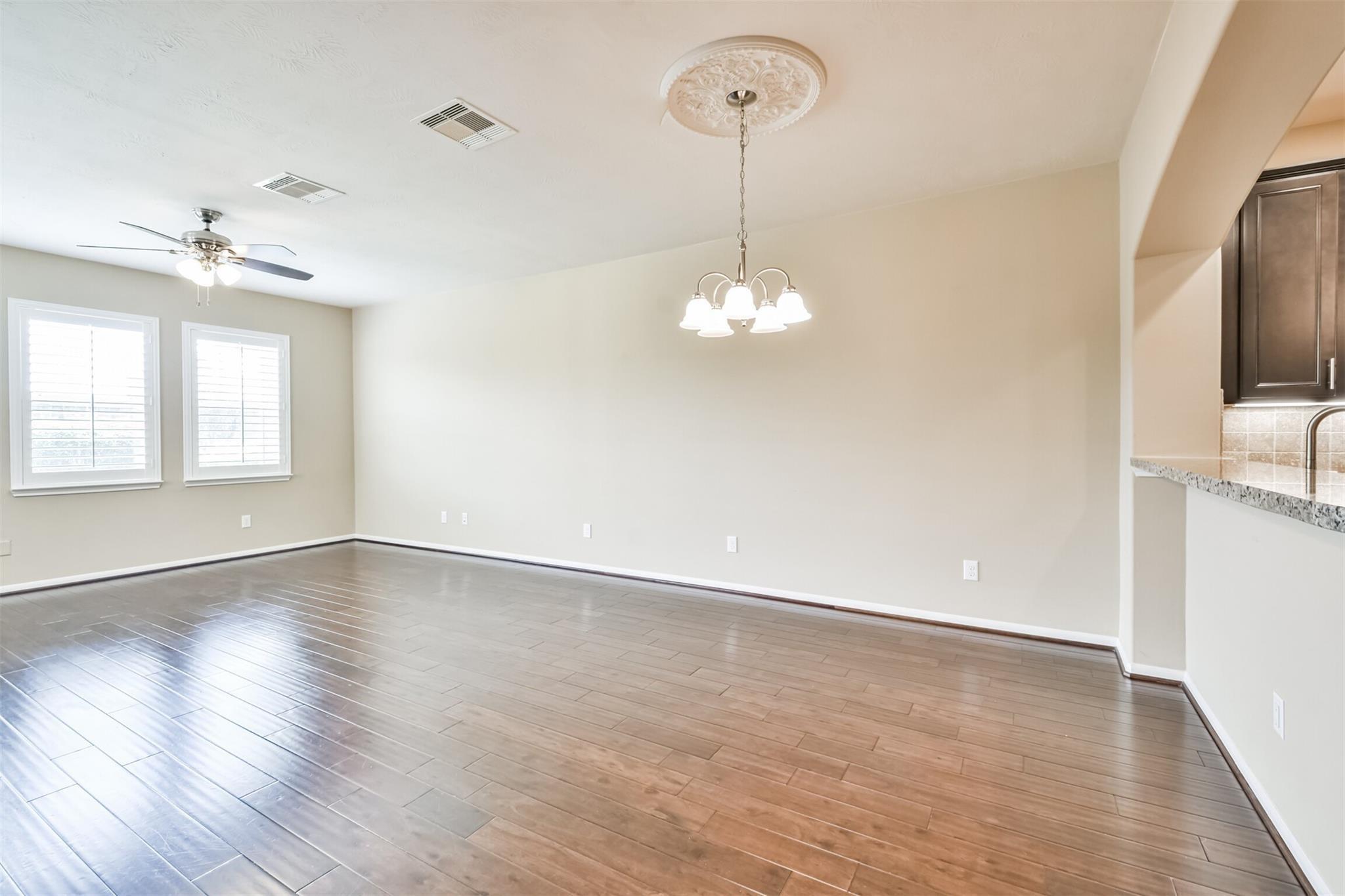 8513 Sunset Loch Drive