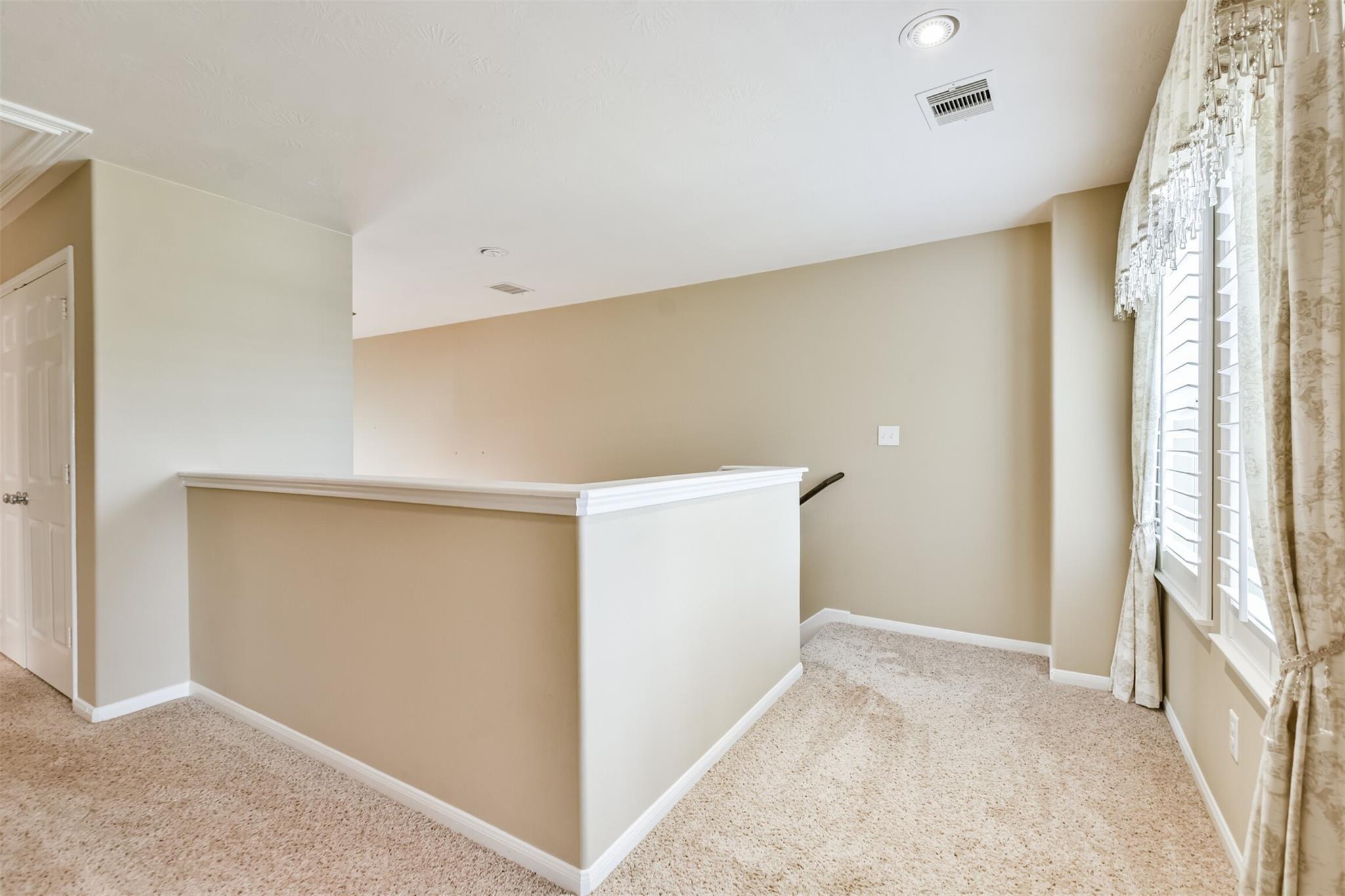 8513 Sunset Loch Drive