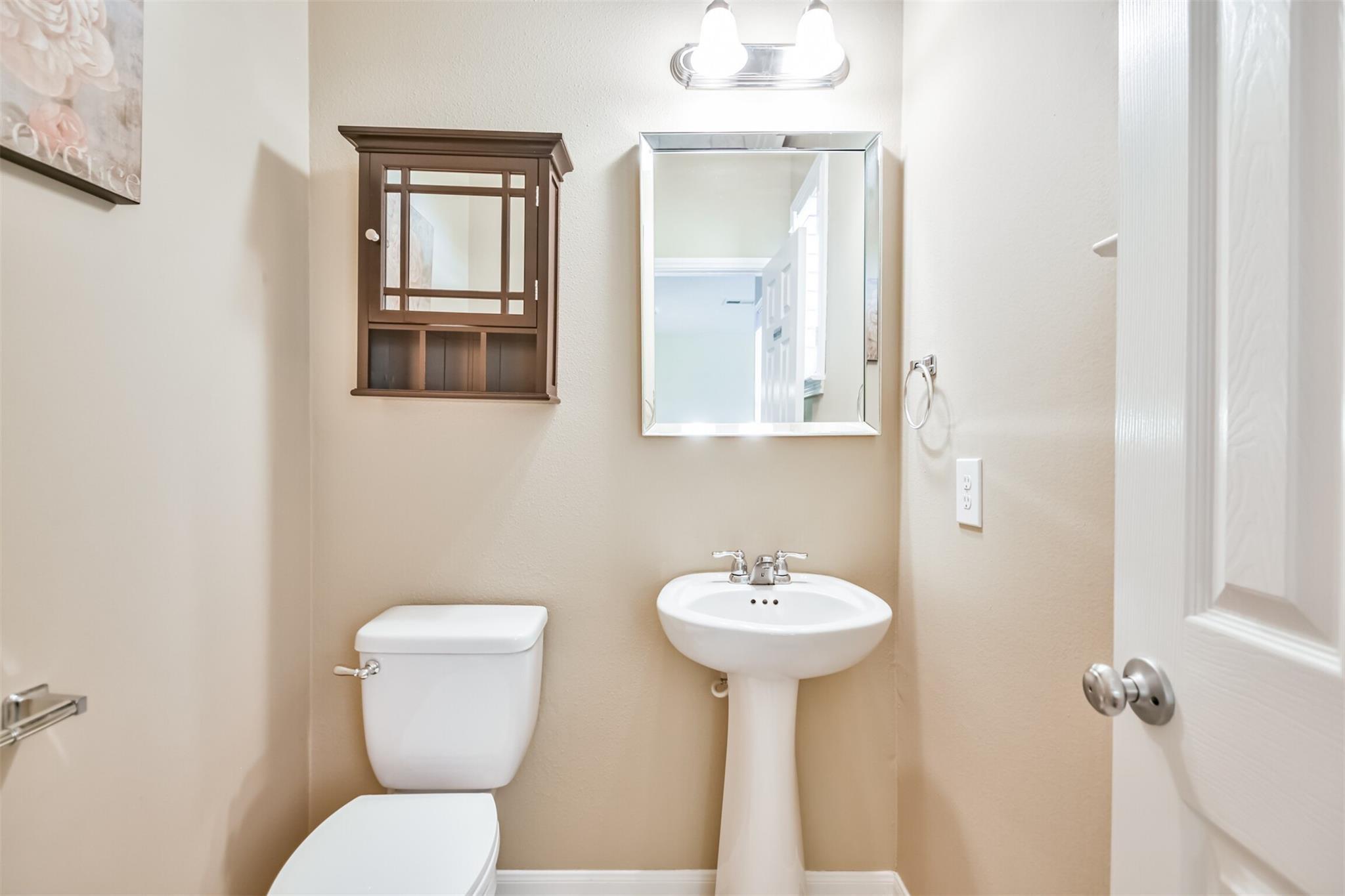 8513 Sunset Loch Drive