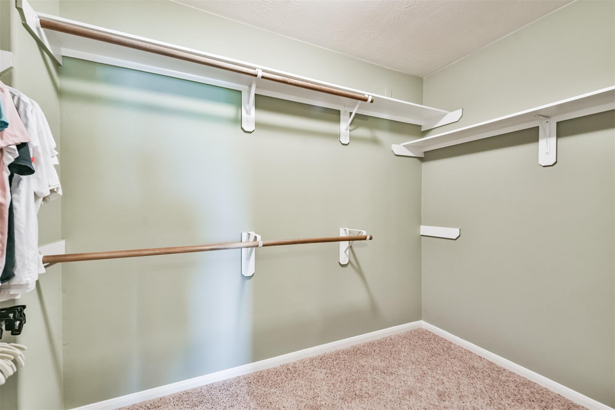 8513 Sunset Loch Drive