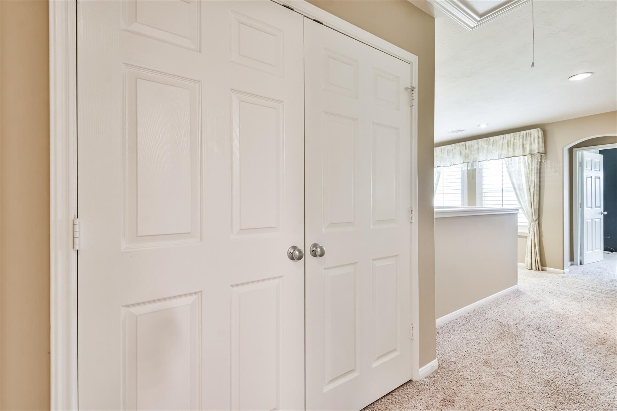 8513 Sunset Loch Drive