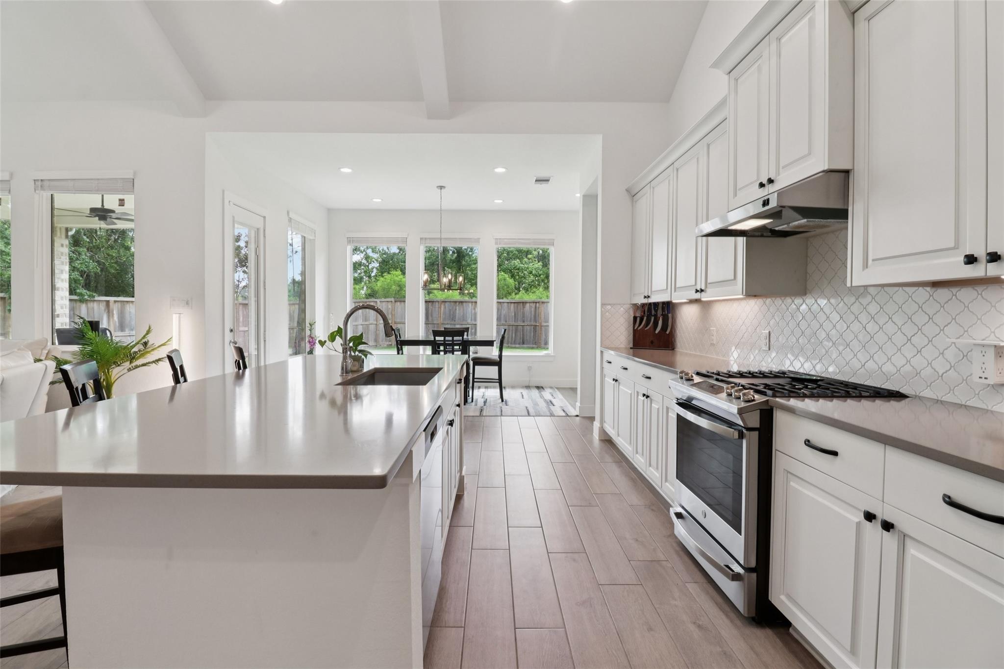 16007 Ruby Laurel Court