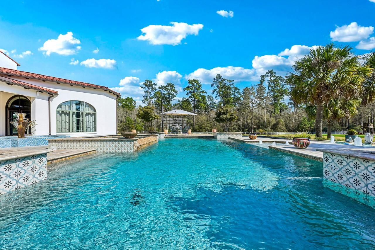 7519 Red Bay Circle