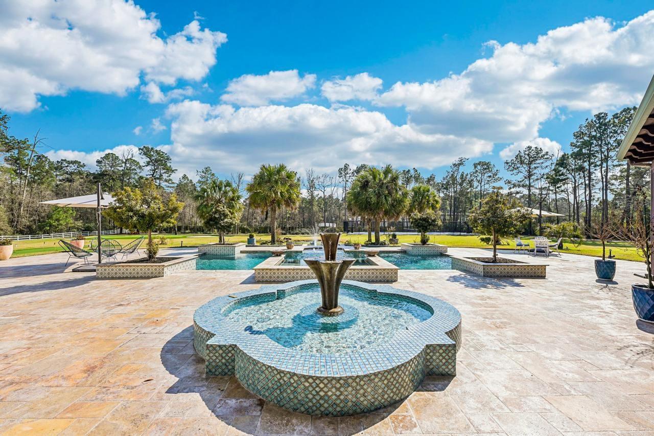 7519 Red Bay Circle