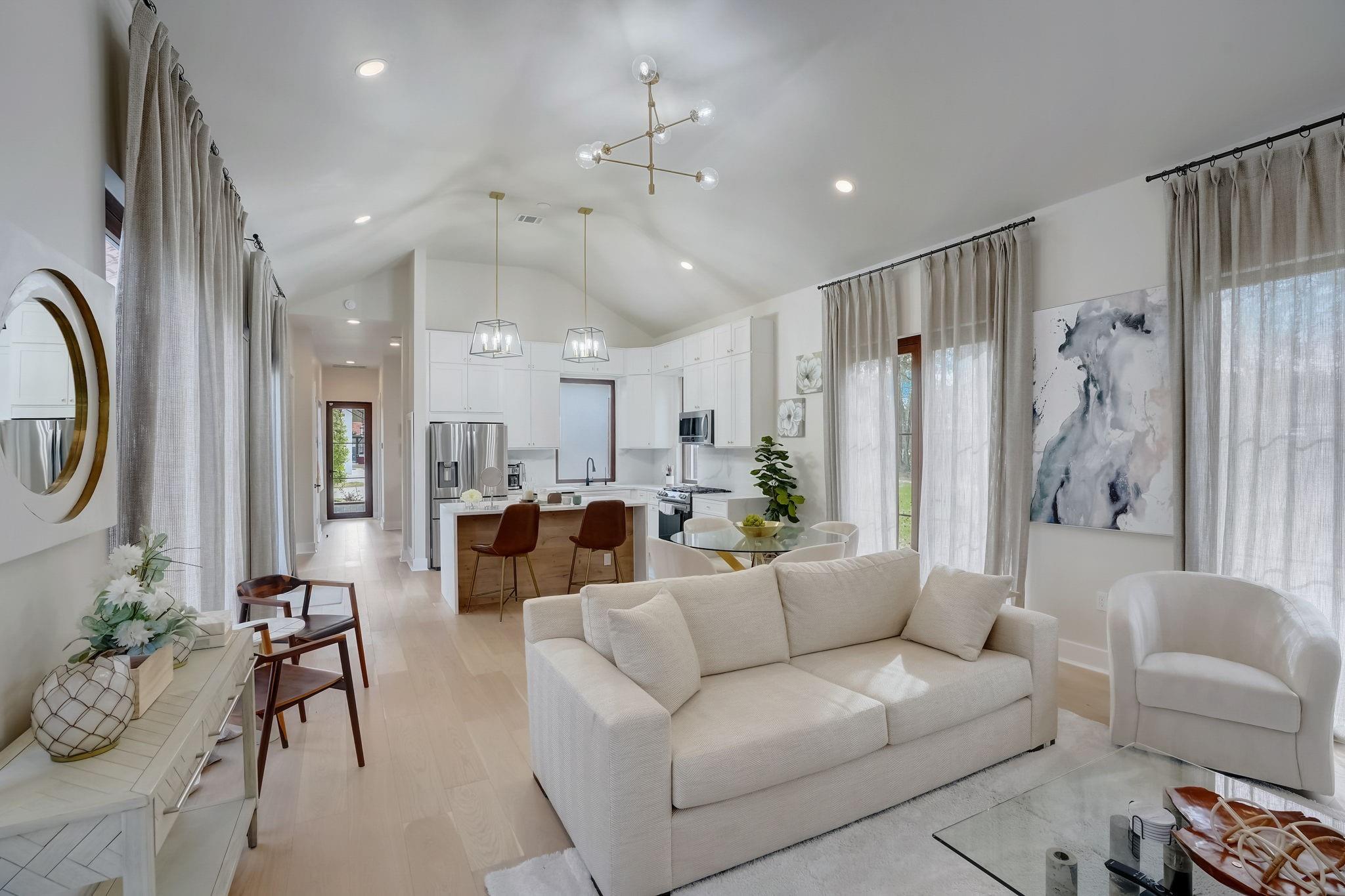 7519 Red Bay Circle