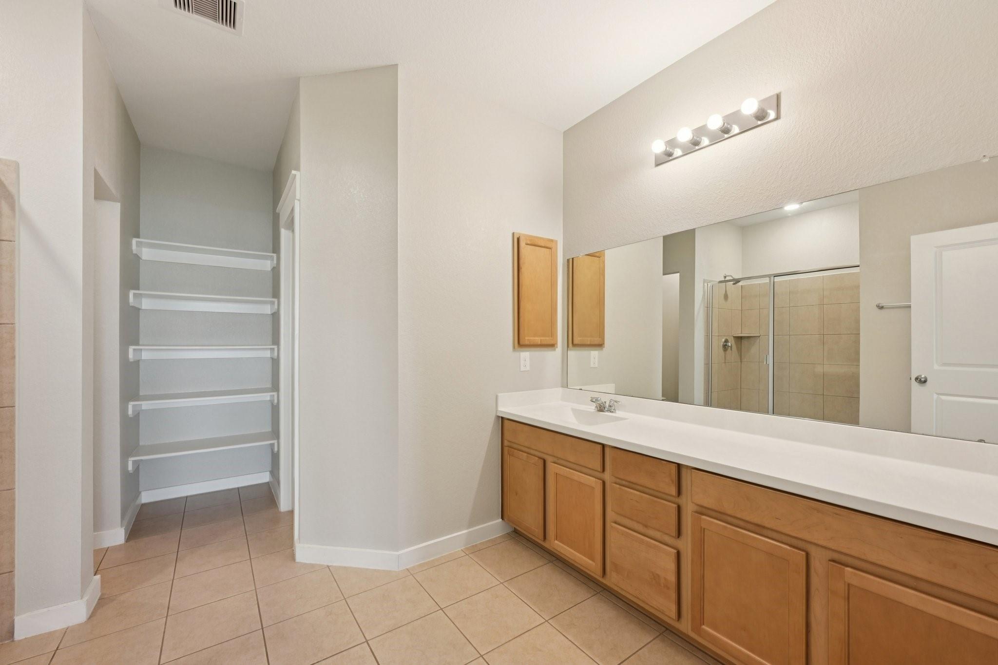 40828 Mostyn Hill Drive