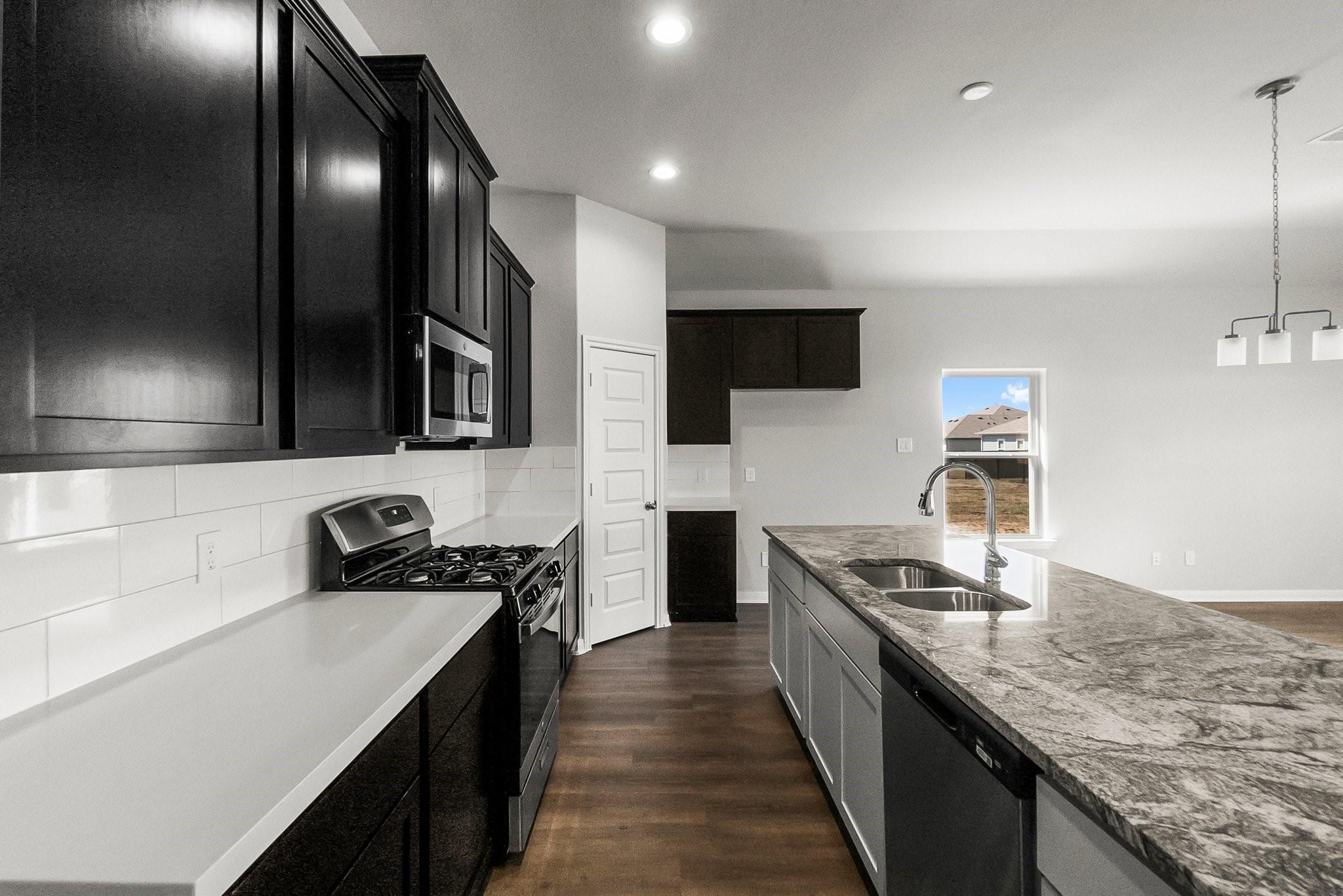12369 Shadow Fox Drive
