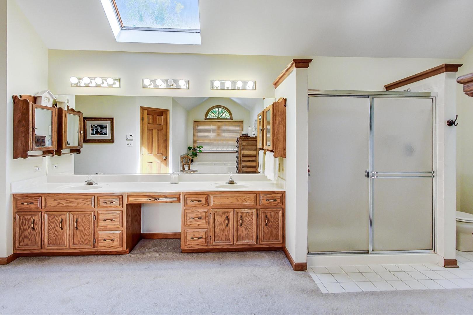 2120 Primrose Lane