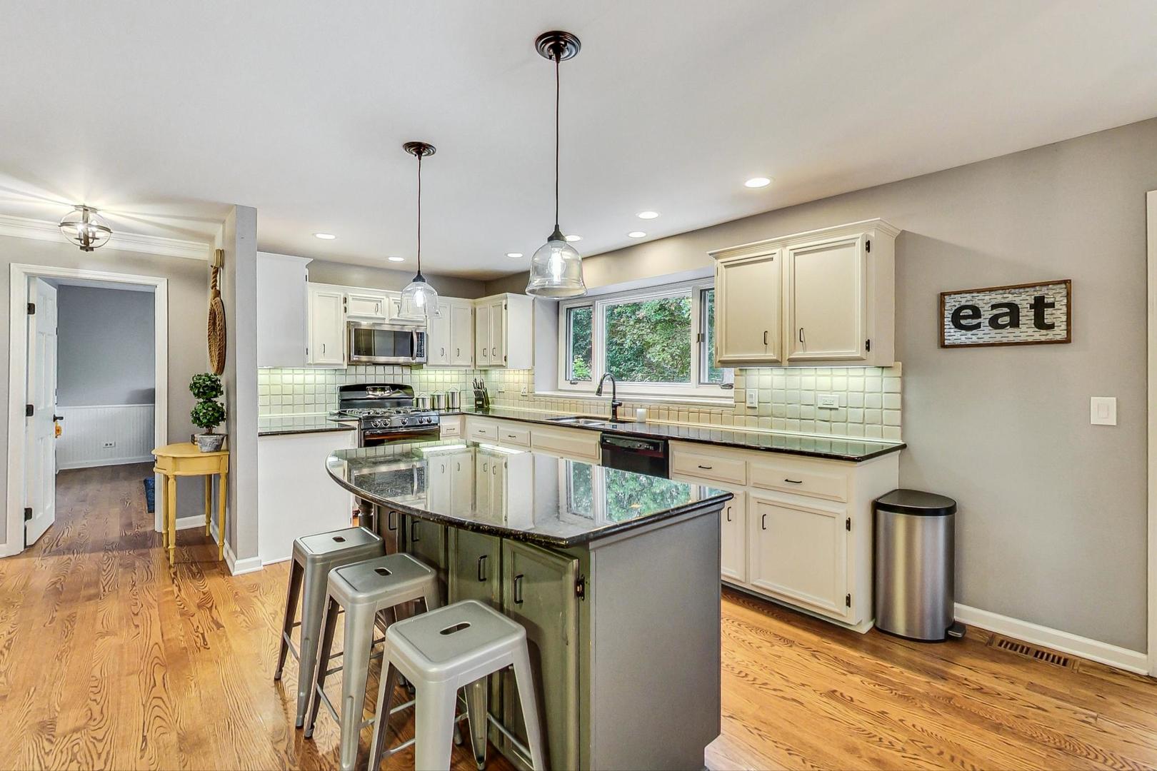 1847 River Ridge Circle