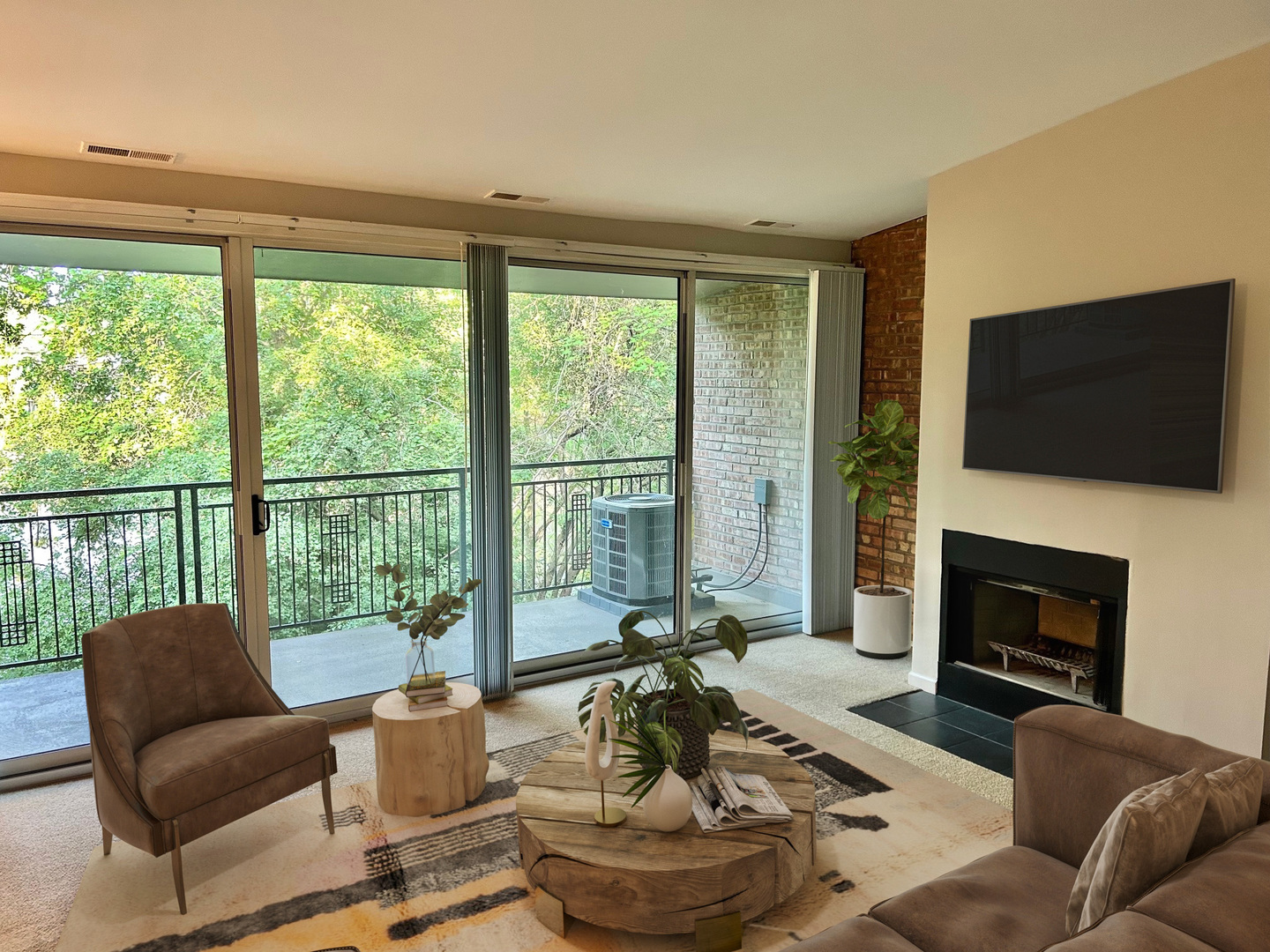 6019 FOREST VIEW Road Unit: 2B
