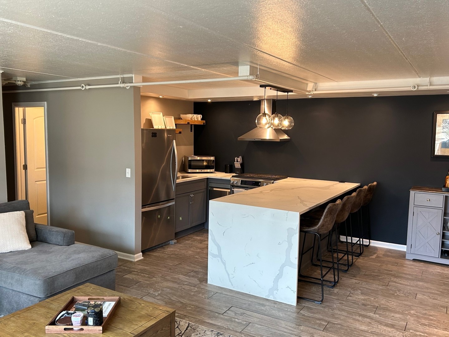 1115 Royal Saint George Drive Unit: 104