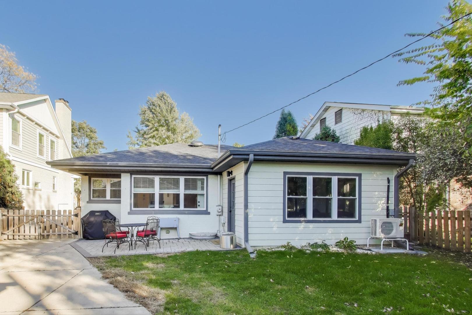 416 Leitch Avenue