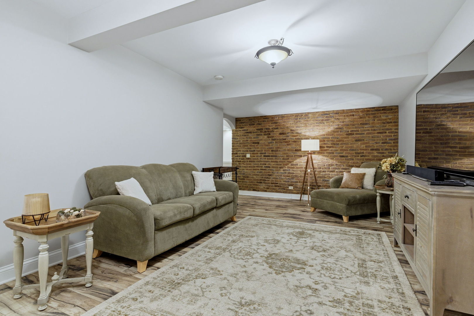 1715 Amelia Court