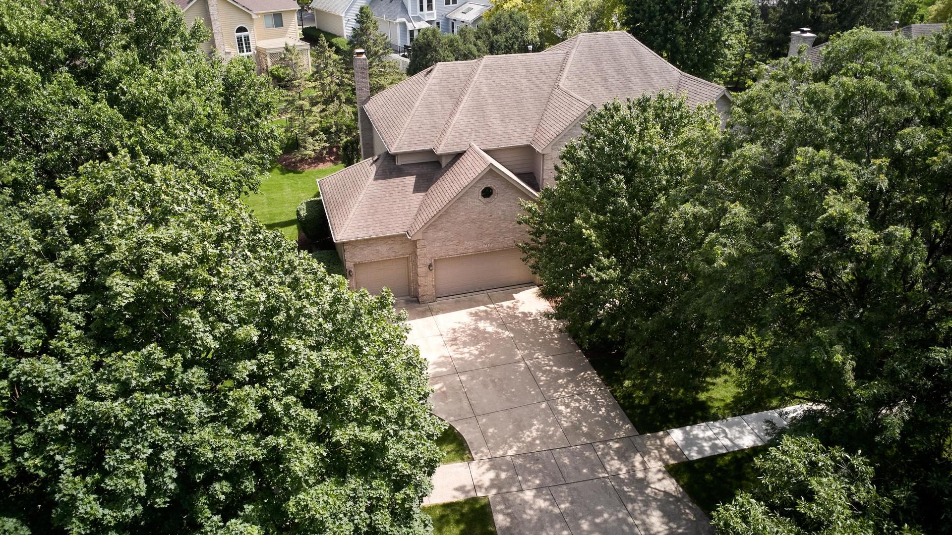 712 De Lasalle Court