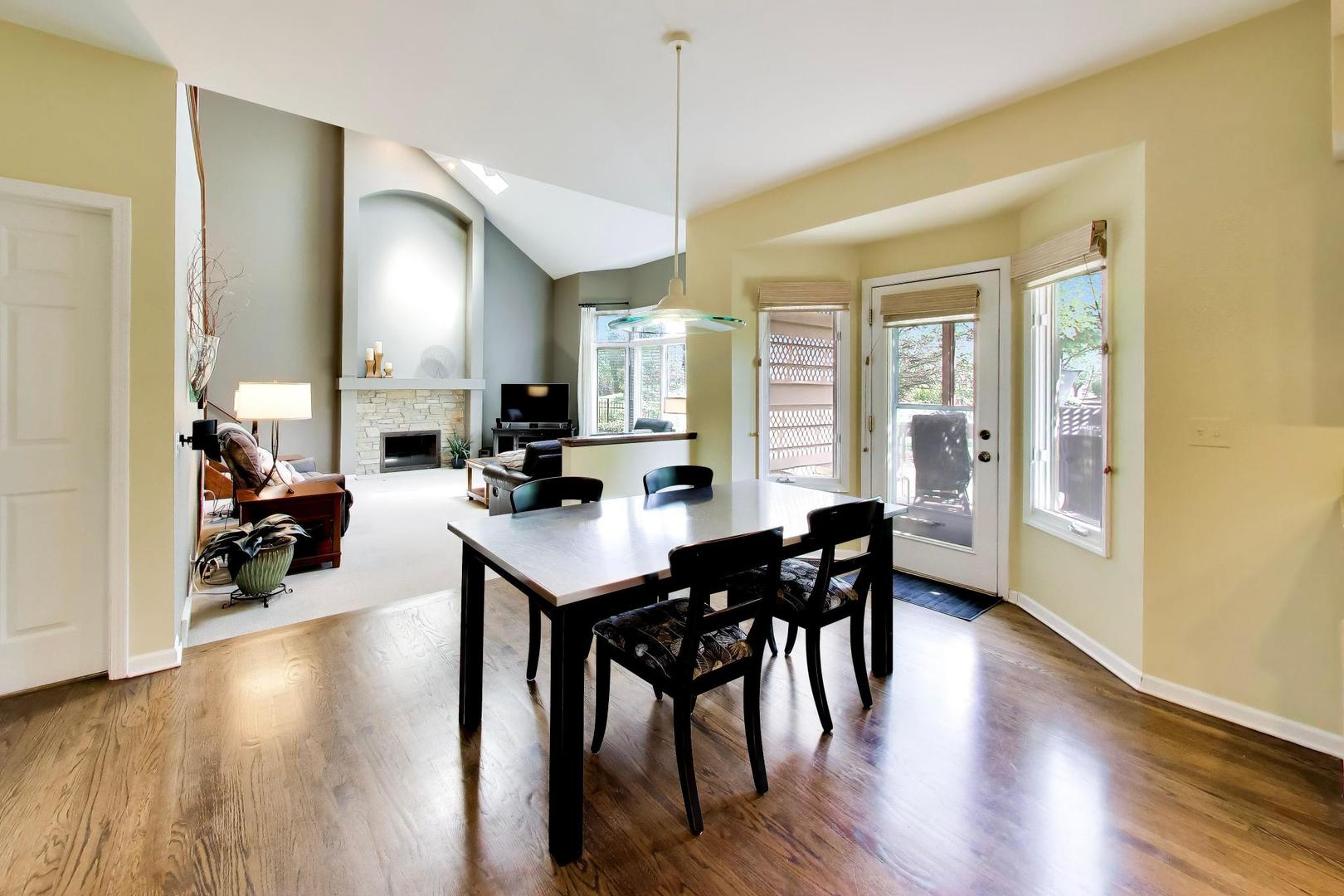 712 De Lasalle Court