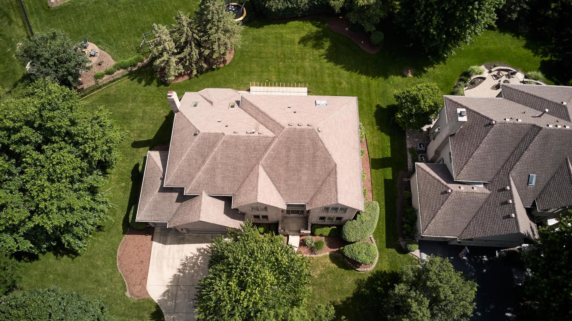 712 De Lasalle Court