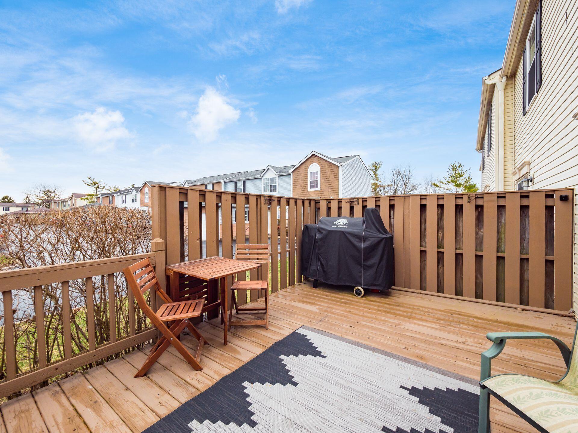 5019 Stoneybrook Boulevard, 10A