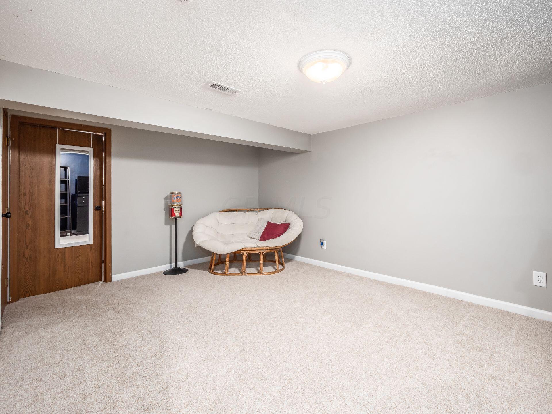 5019 Stoneybrook Boulevard, 10A