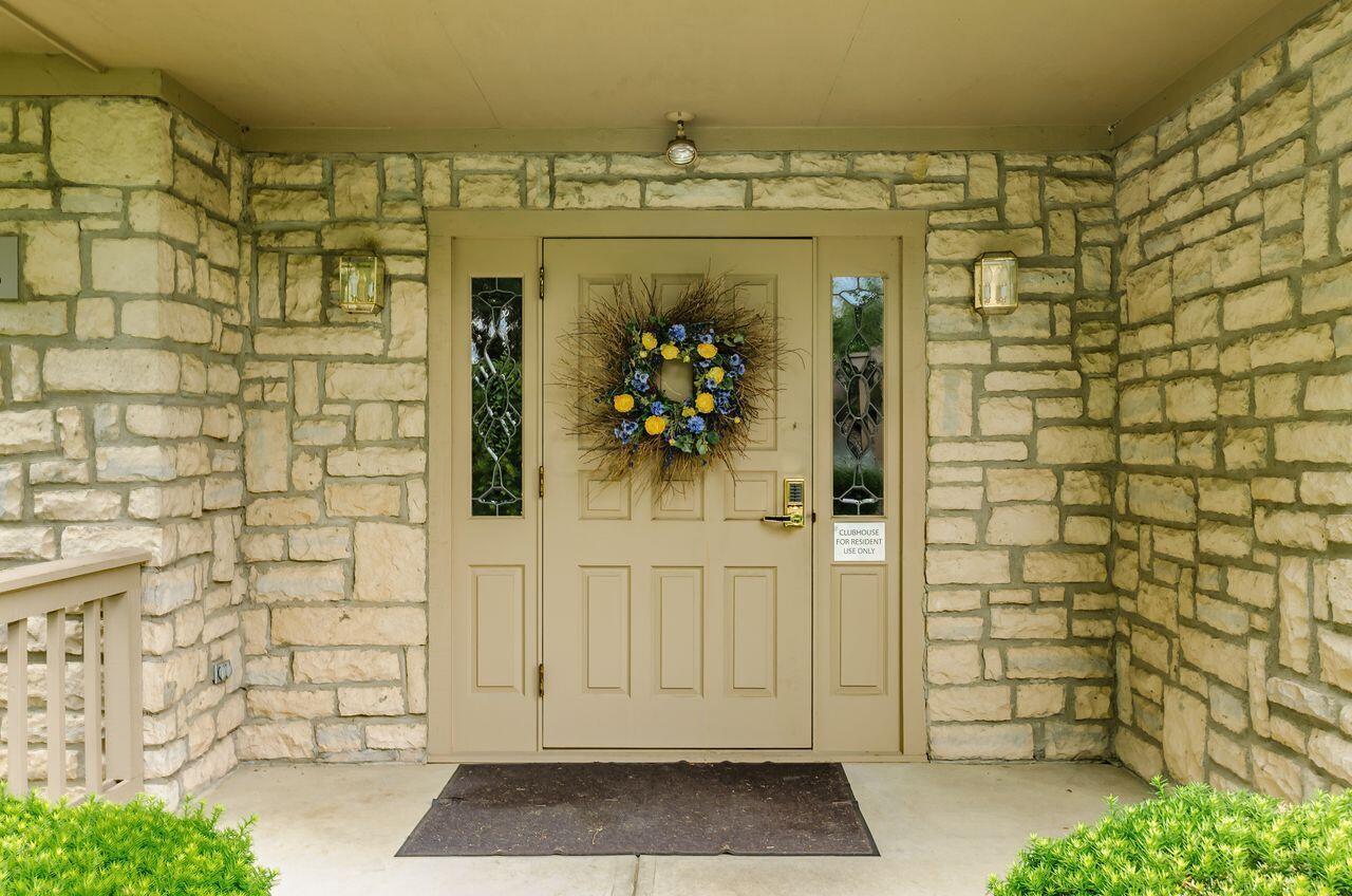 44 Abbeycross Lane