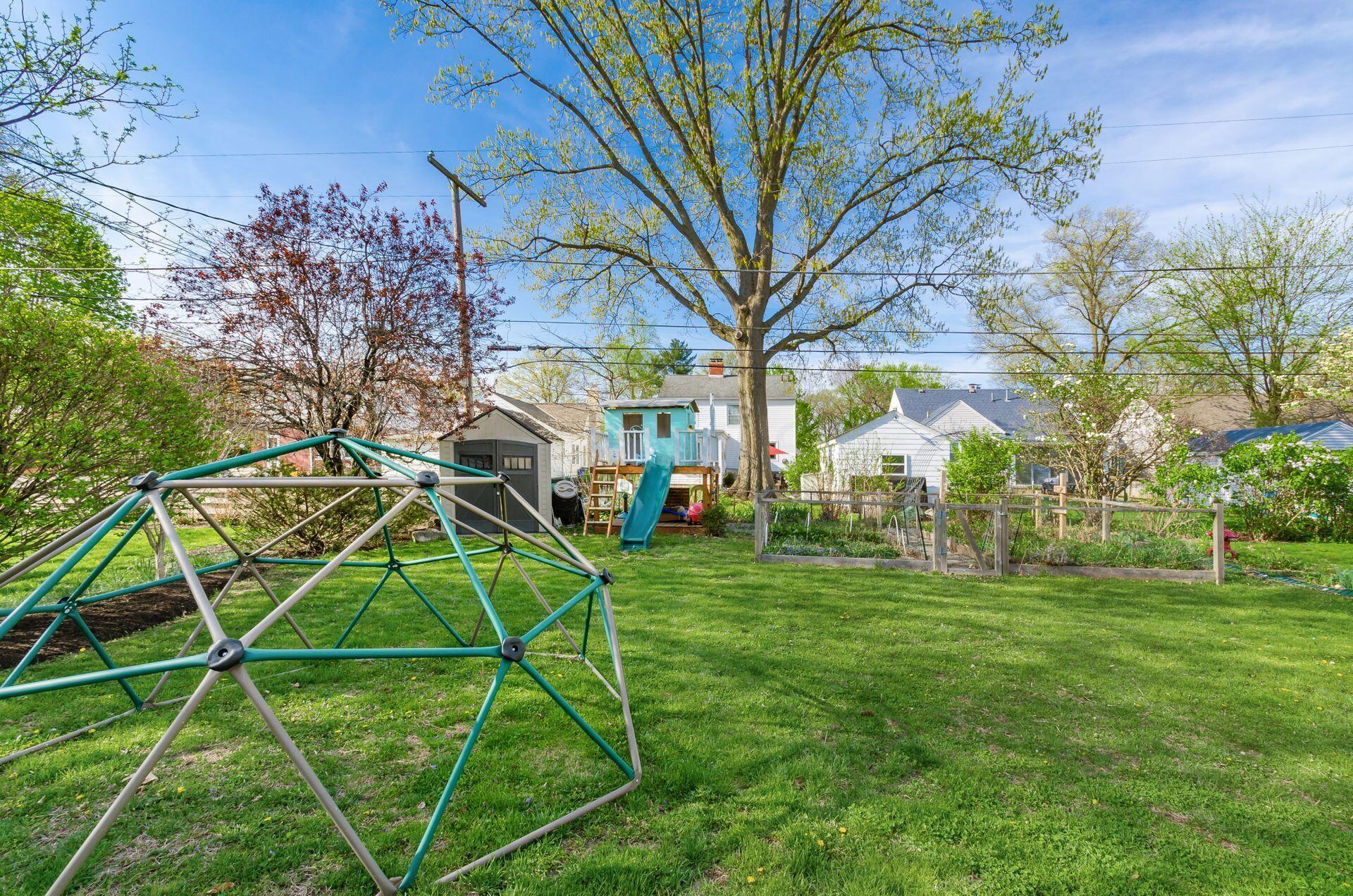 372 Northridge Road