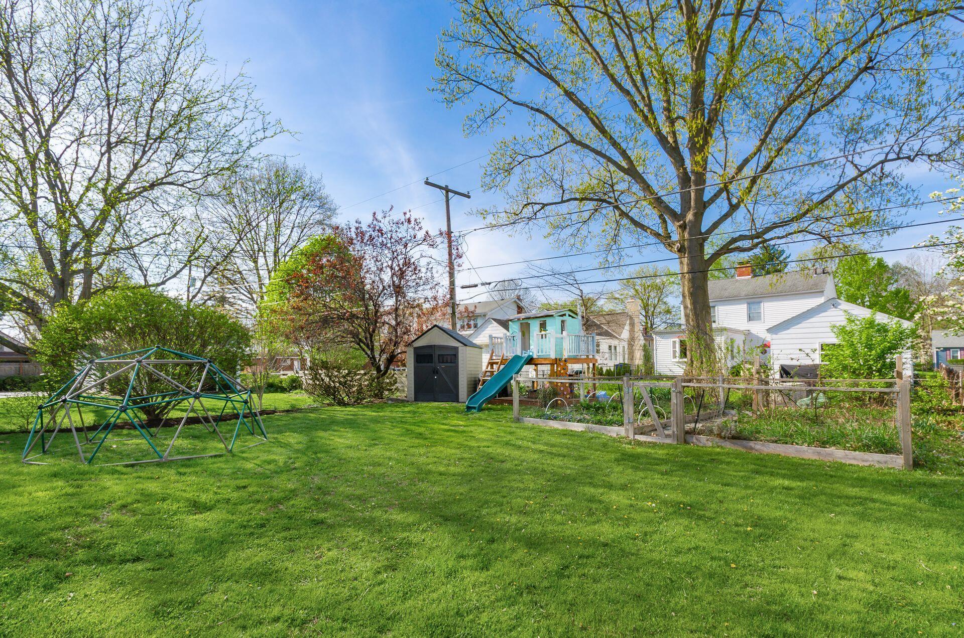 372 Northridge Road