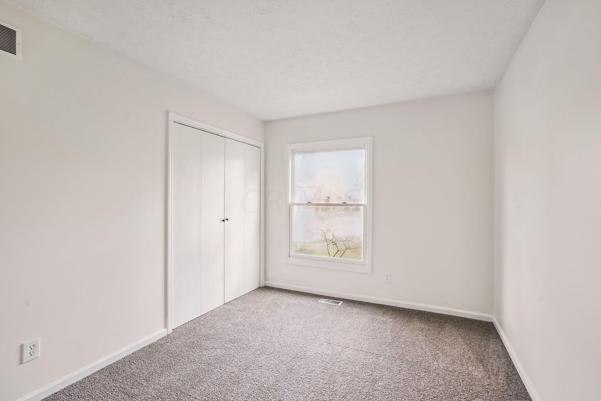 1267 Le Anne Marie Circle