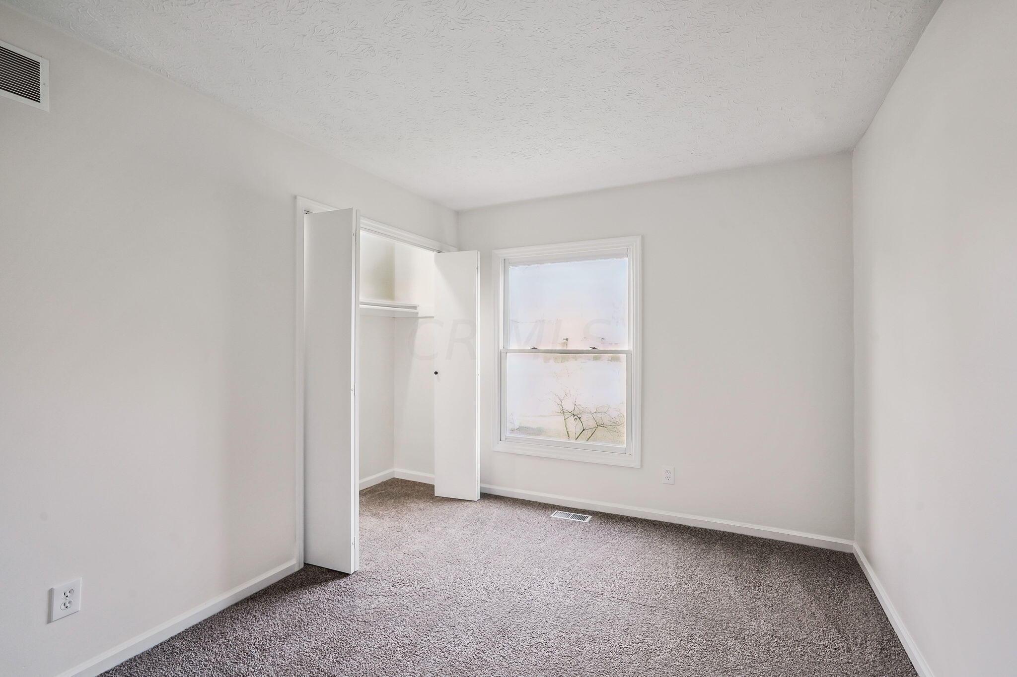 1267 Le Anne Marie Circle