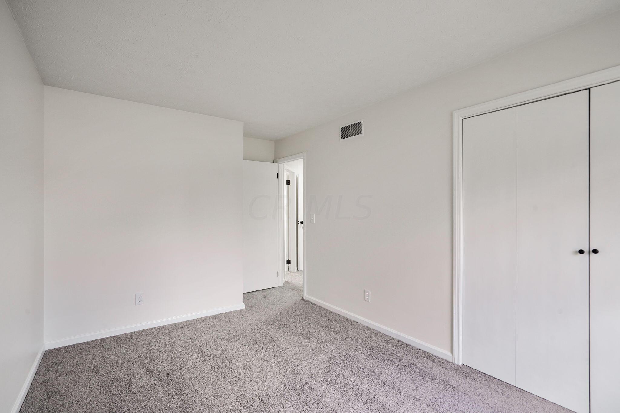 1267 Le Anne Marie Circle