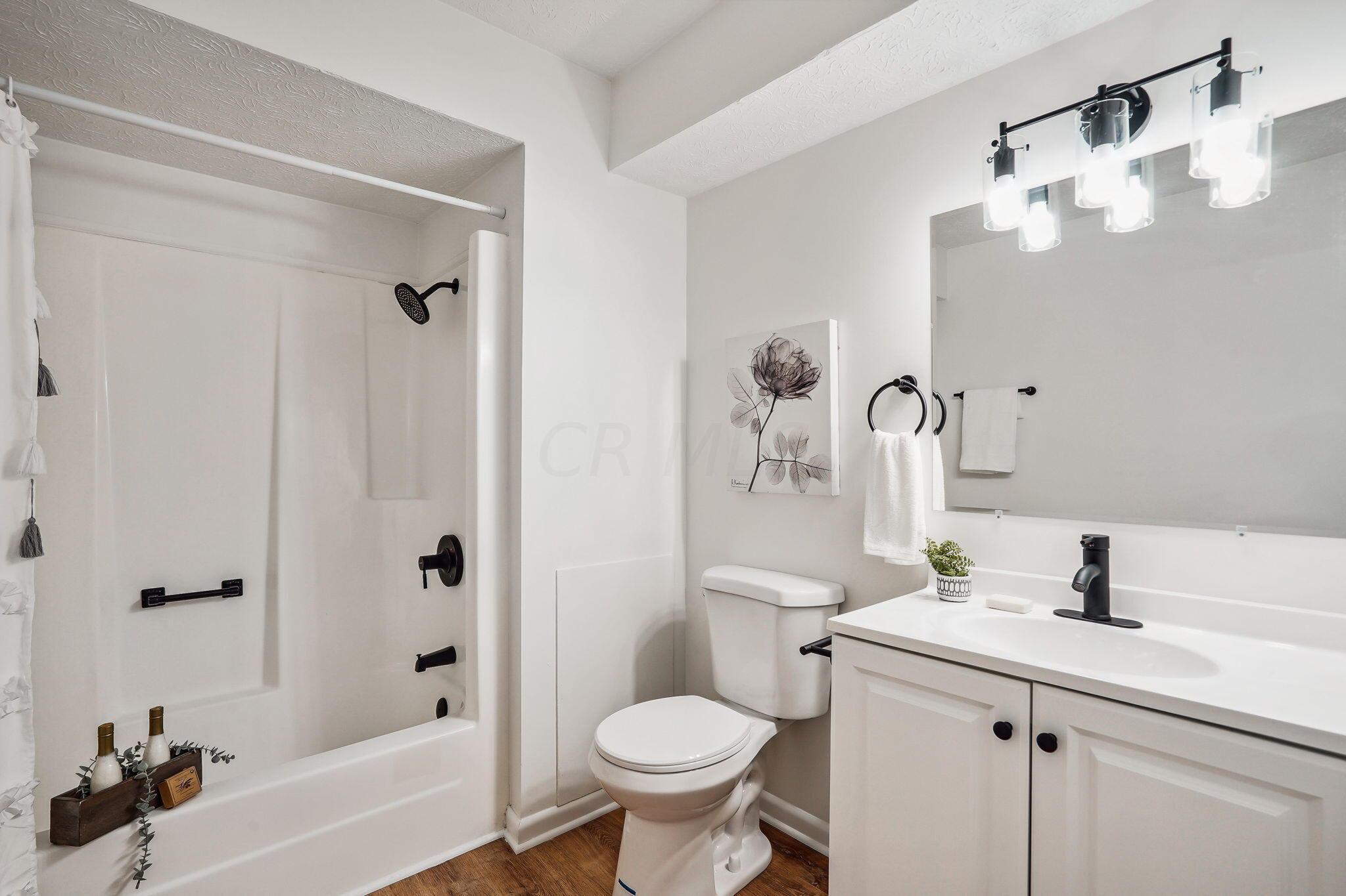 1267 Le Anne Marie Circle