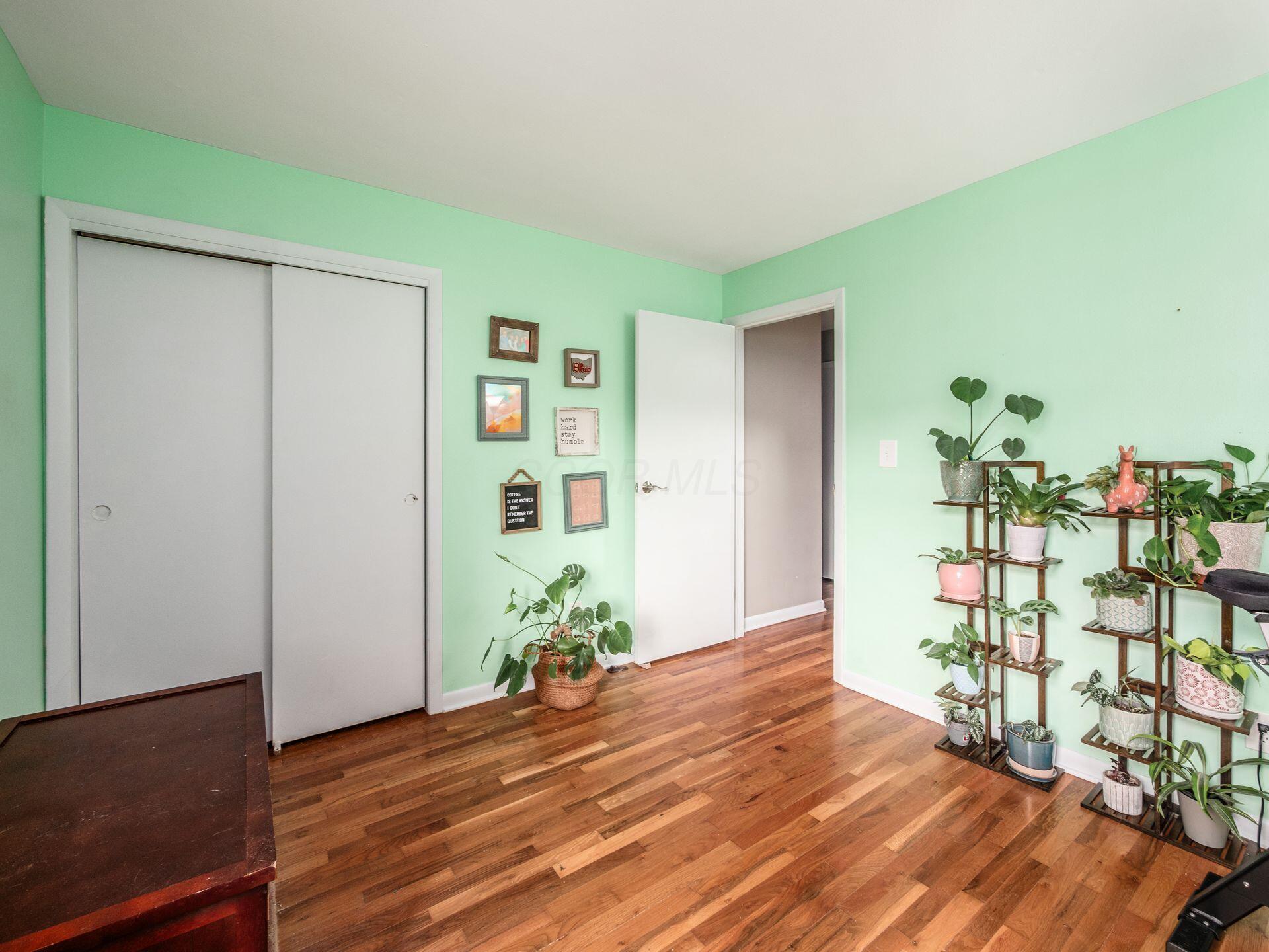 1614 Lafayette Drive