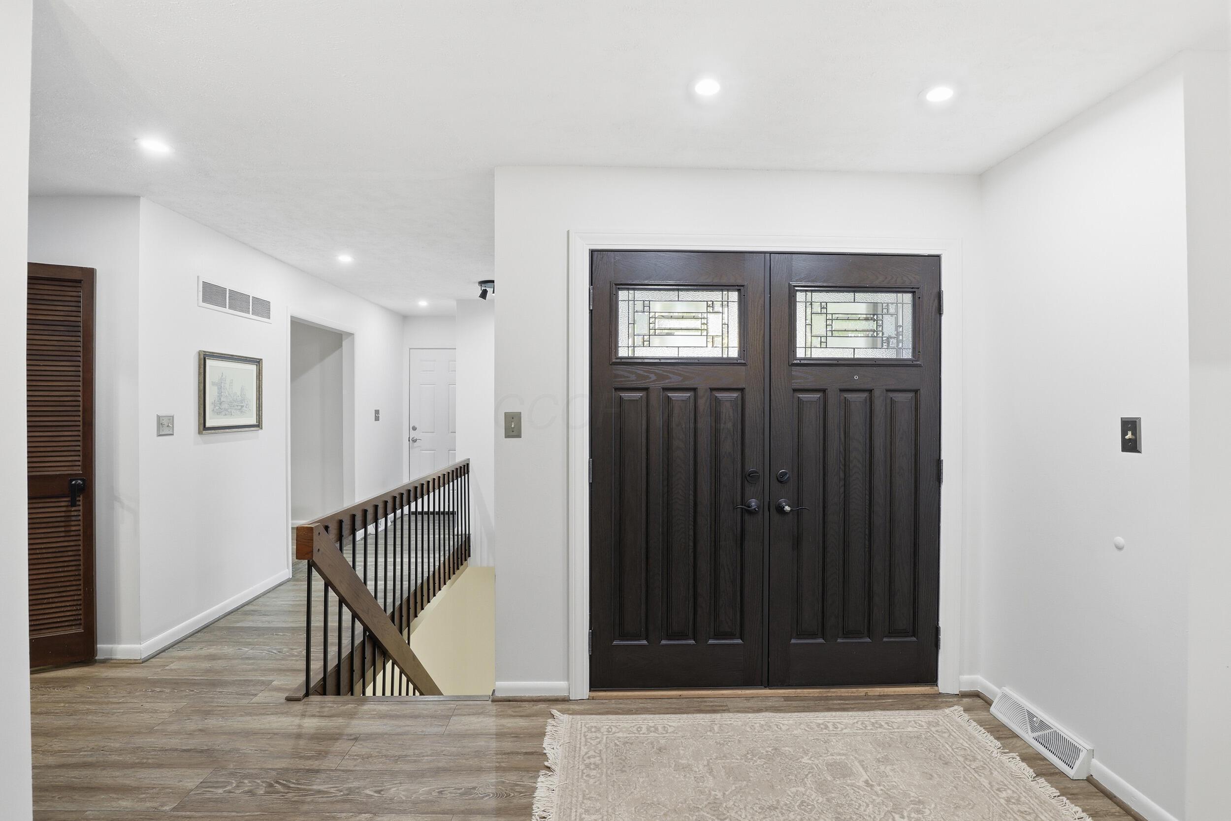 941 Clubview Boulevard S