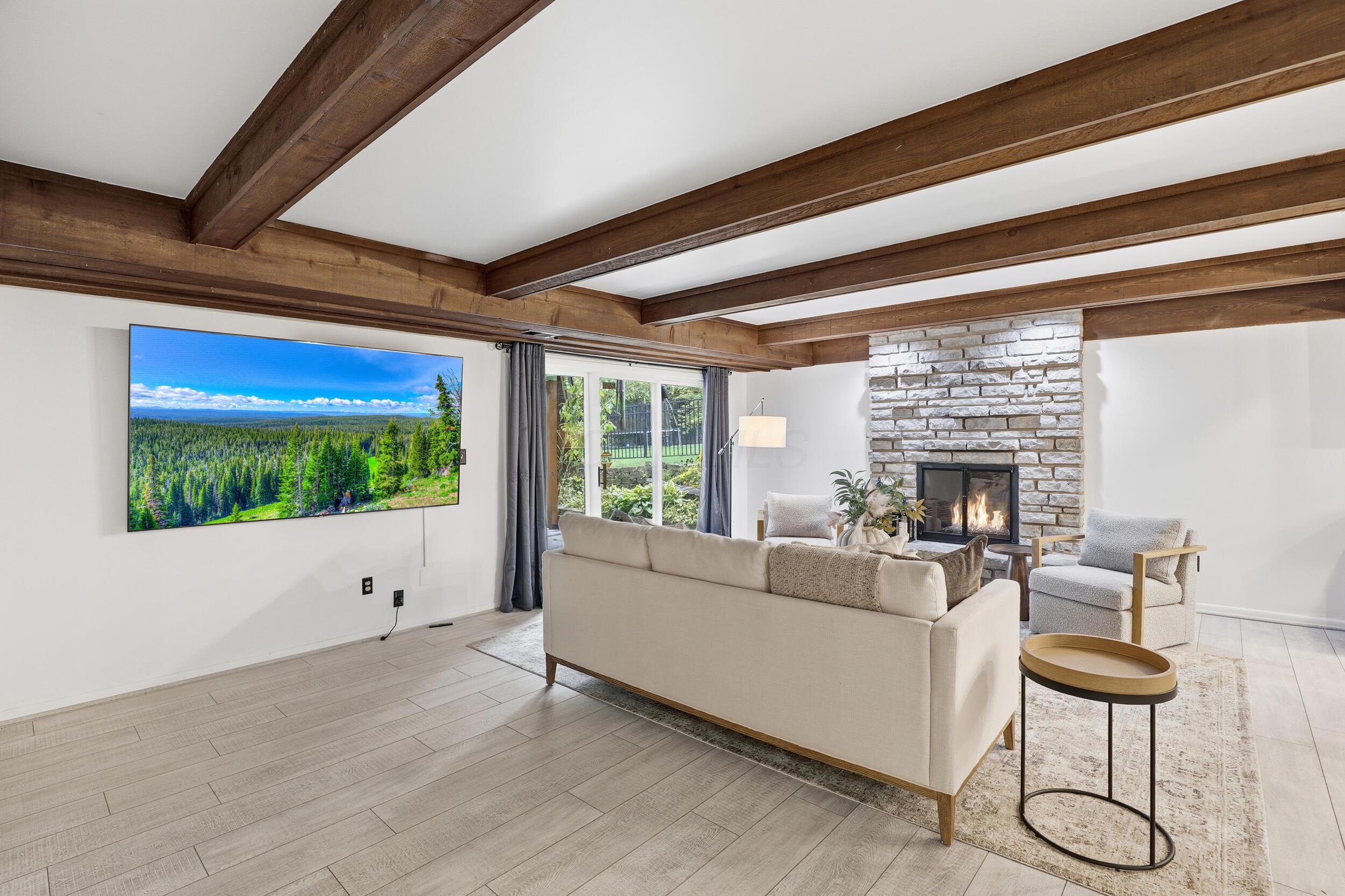 941 Clubview Boulevard S