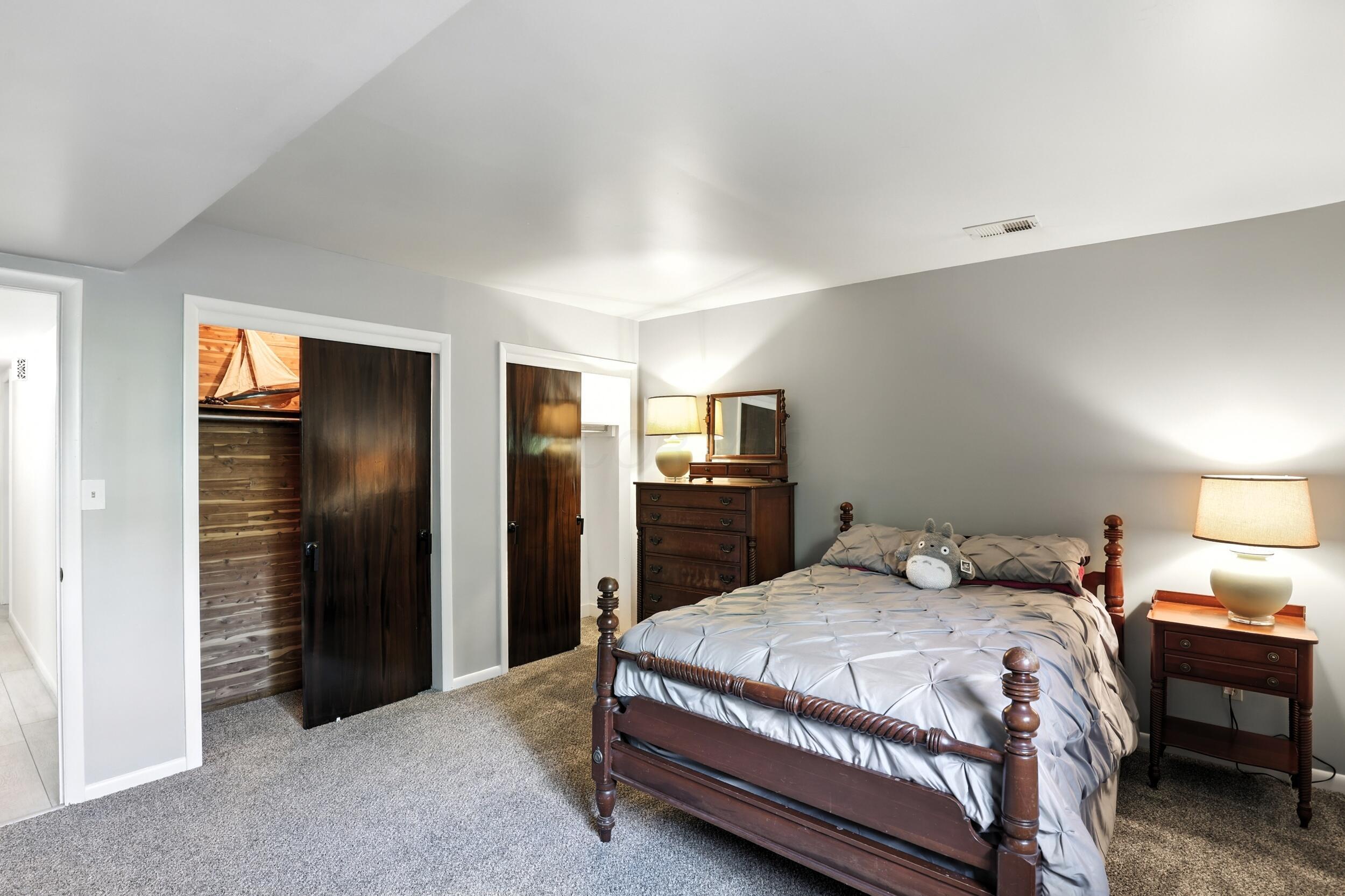 941 Clubview Boulevard S