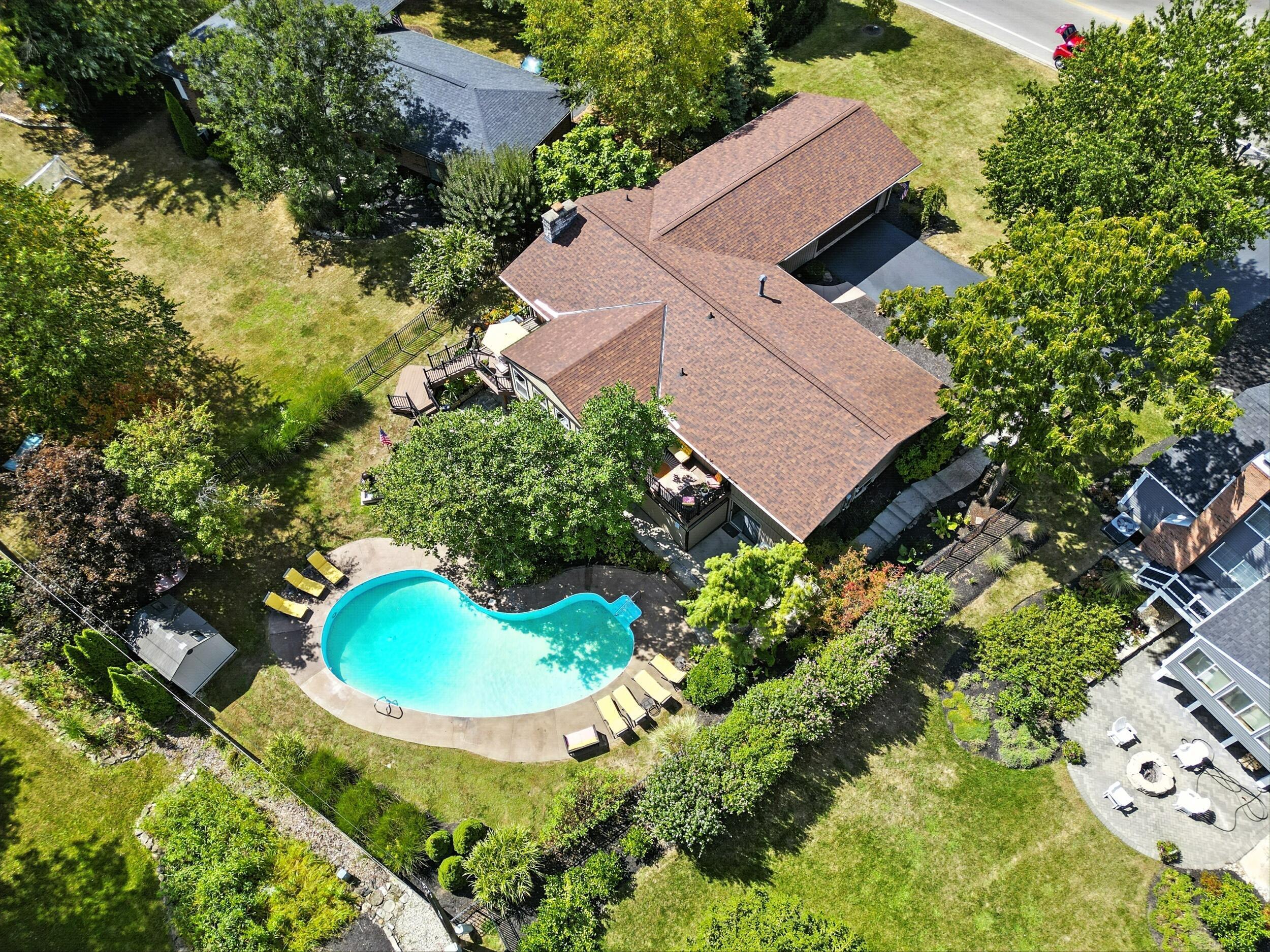 941 Clubview Boulevard S