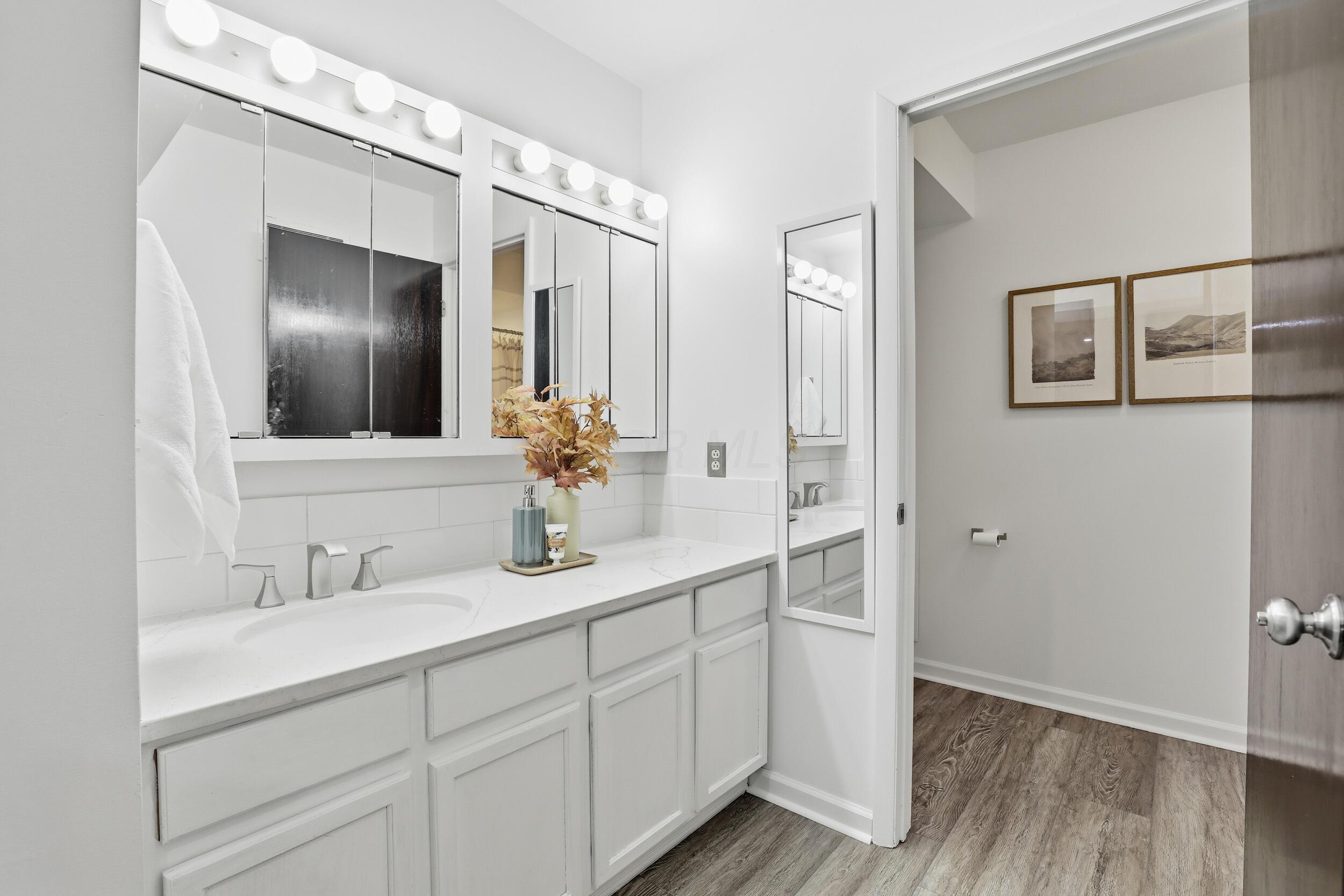 941 Clubview Boulevard S