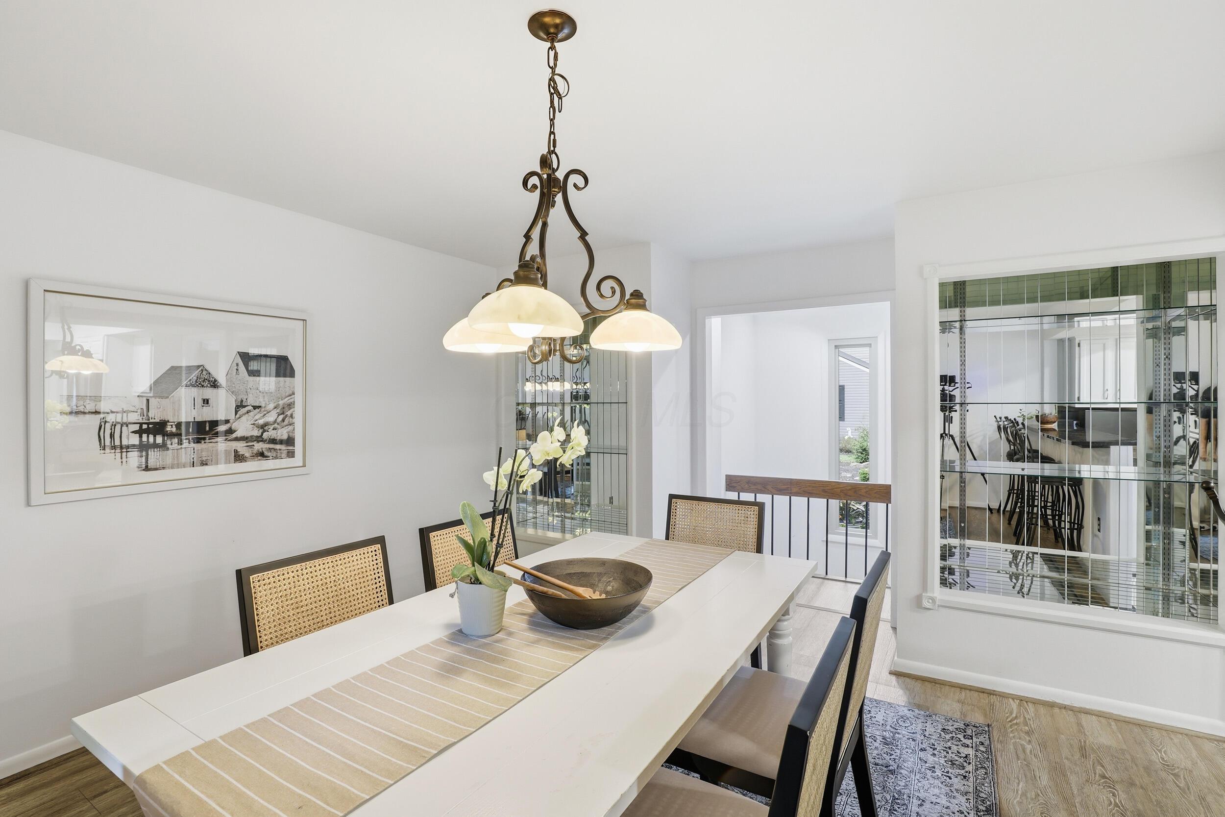 941 Clubview Boulevard S