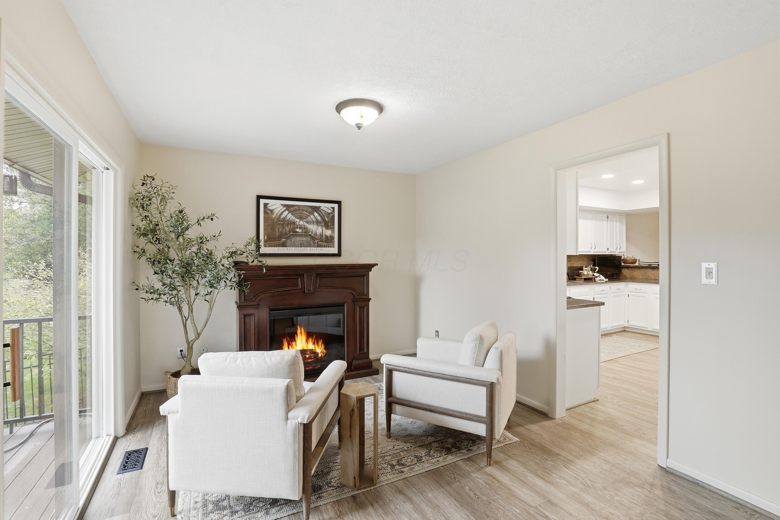 941 Clubview Boulevard S