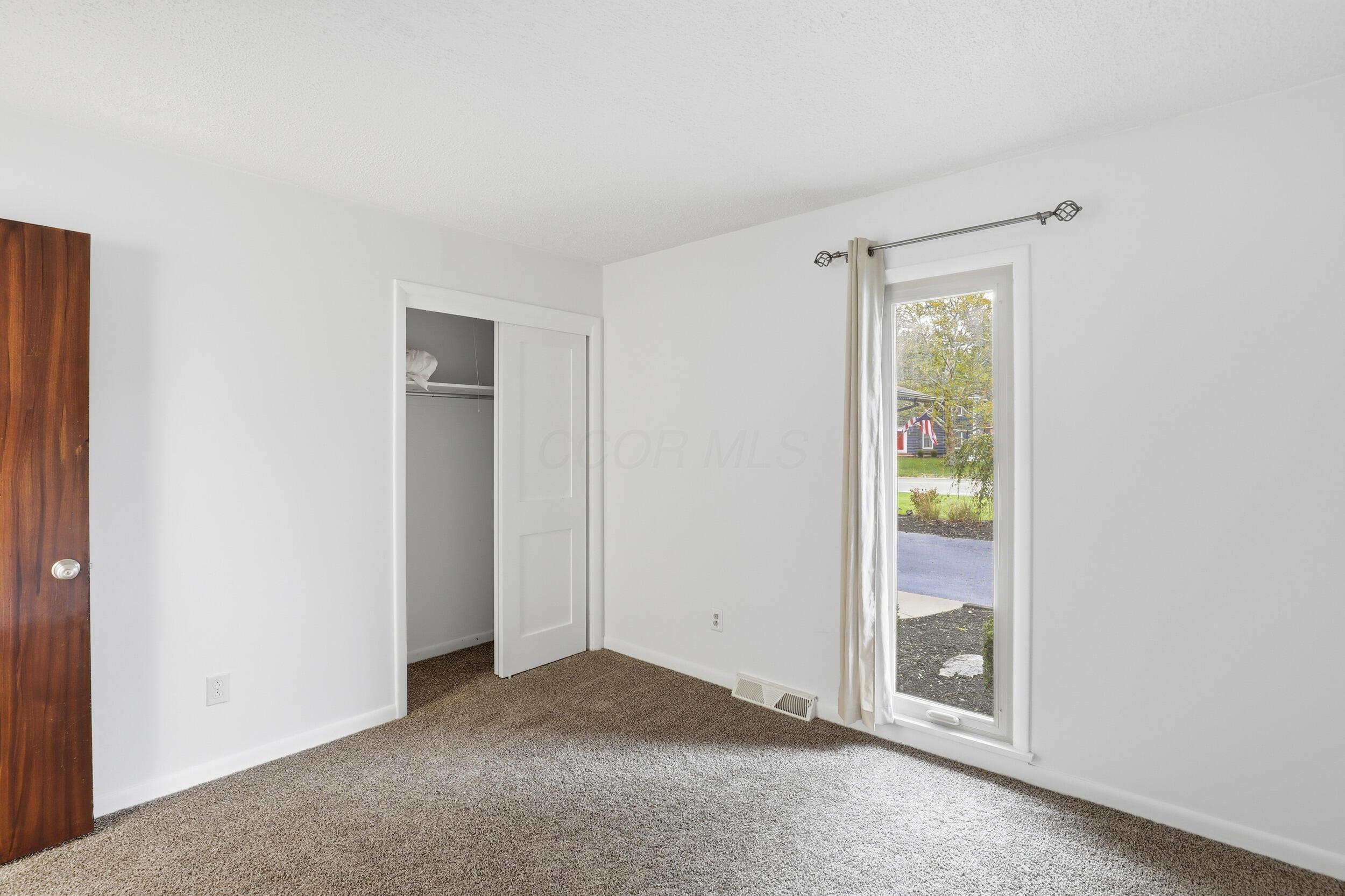 941 Clubview Boulevard S