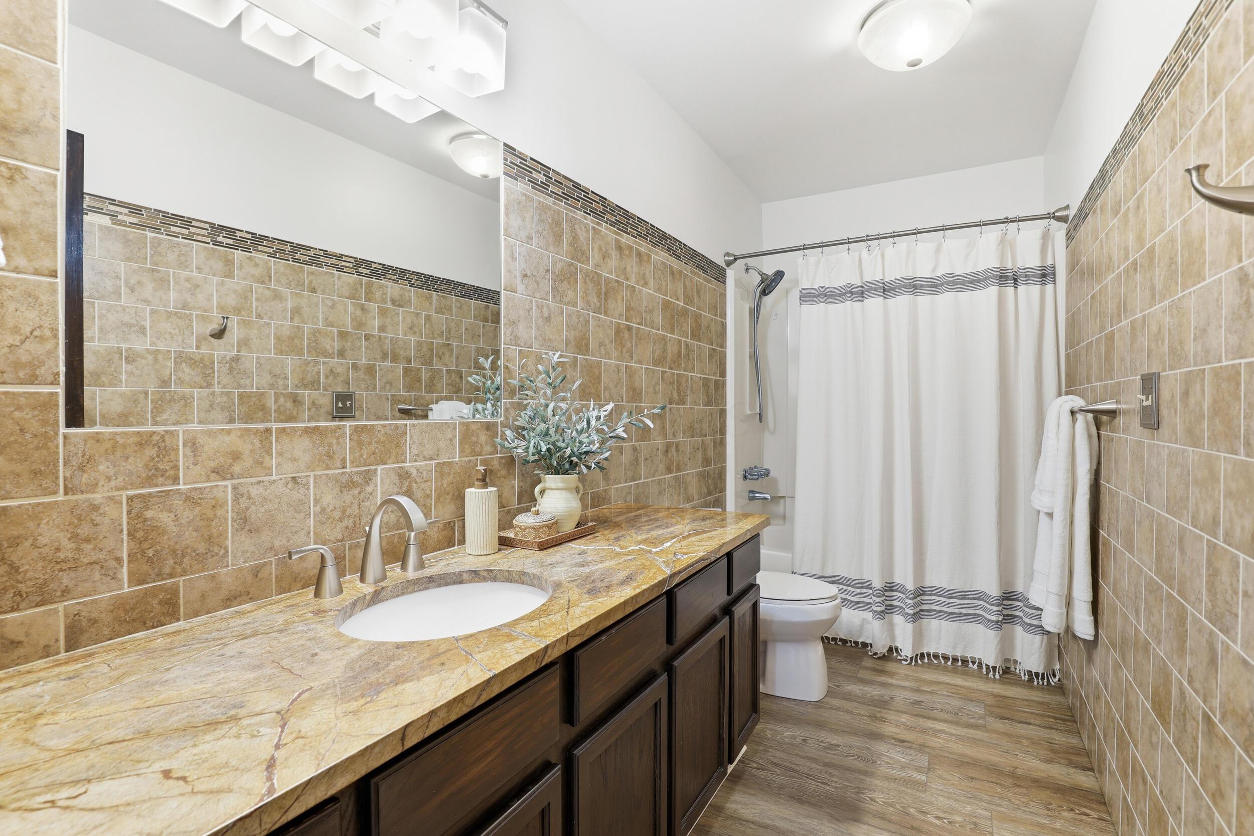 941 Clubview Boulevard S