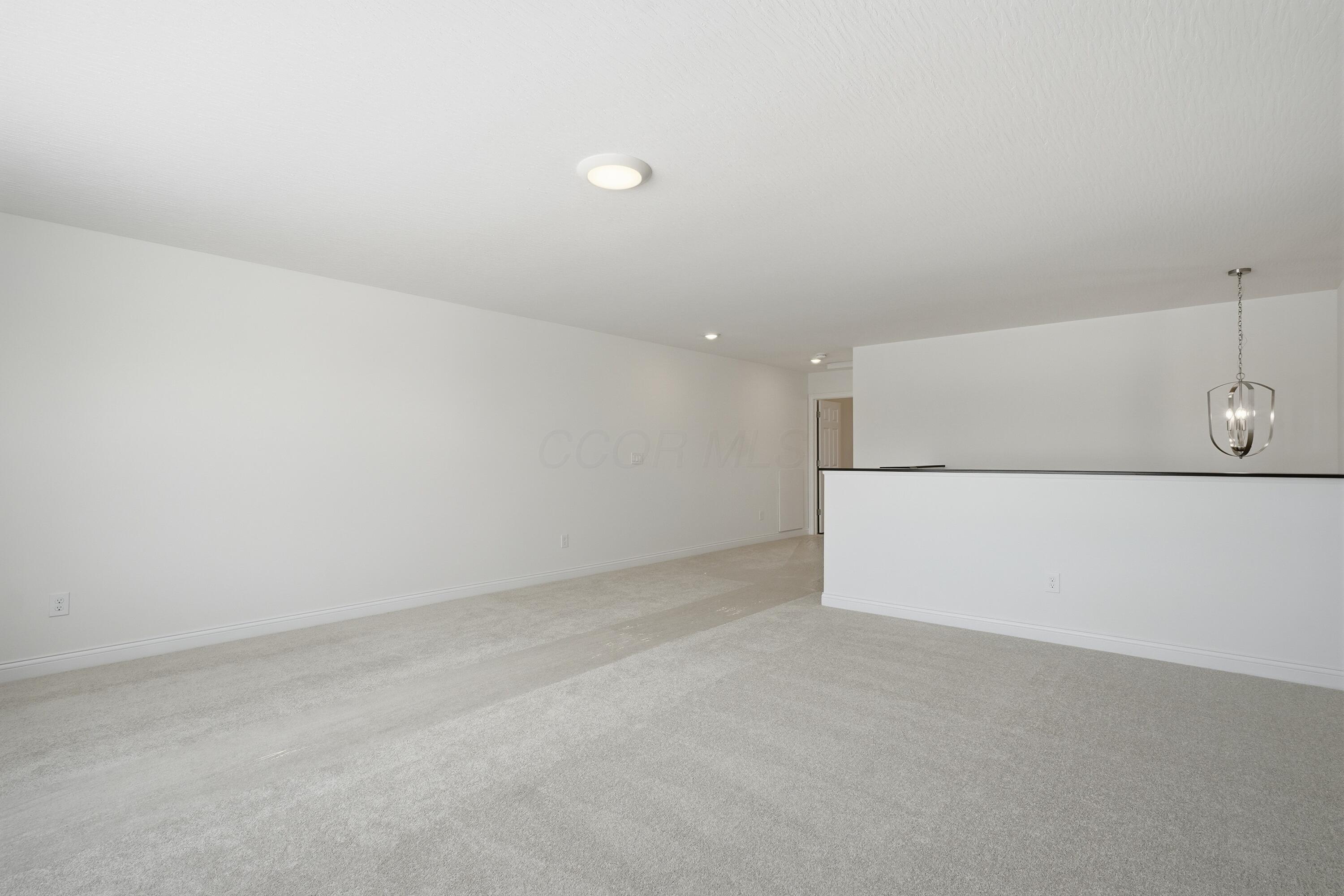 1533 Maple Heights Drive