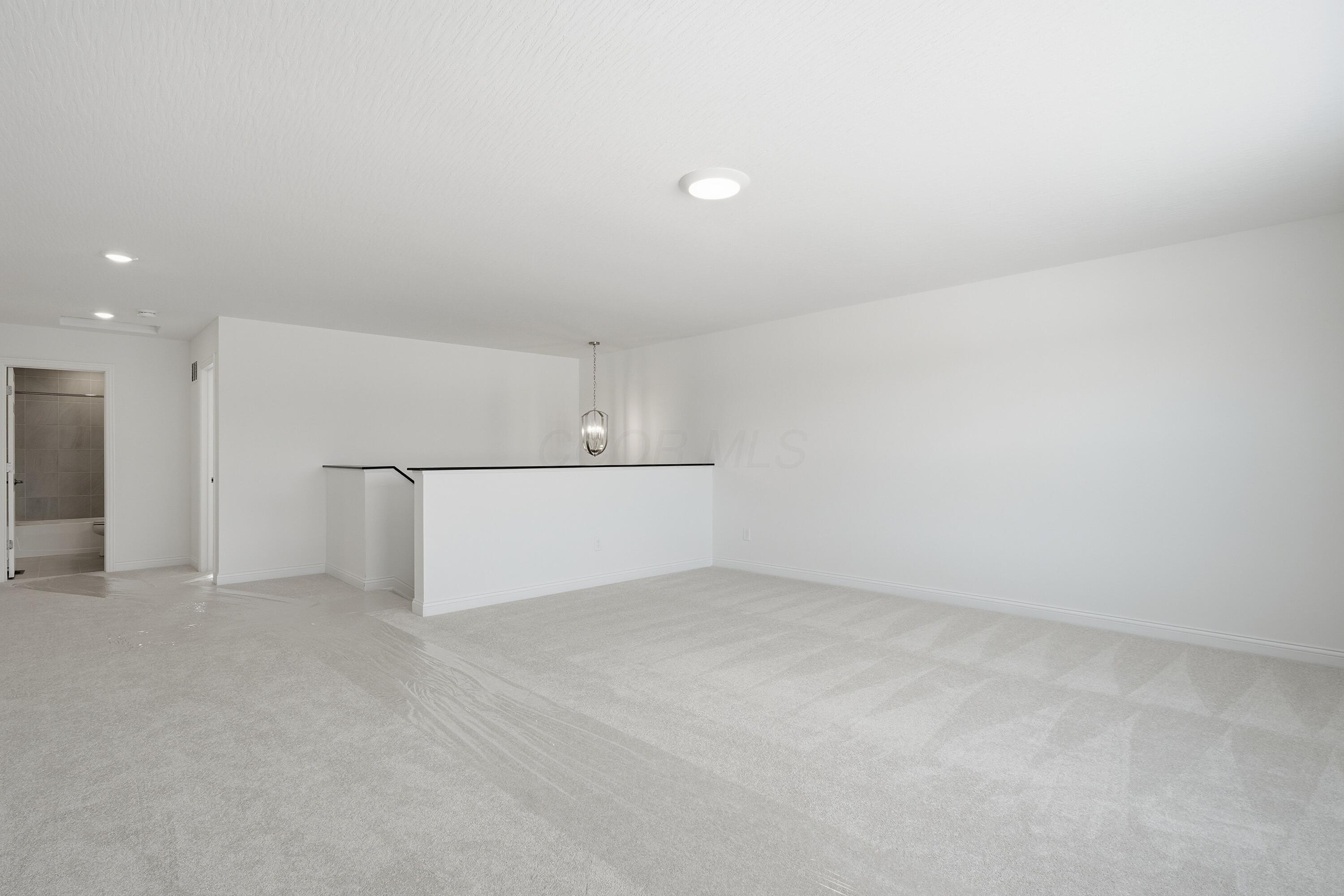 1533 Maple Heights Drive