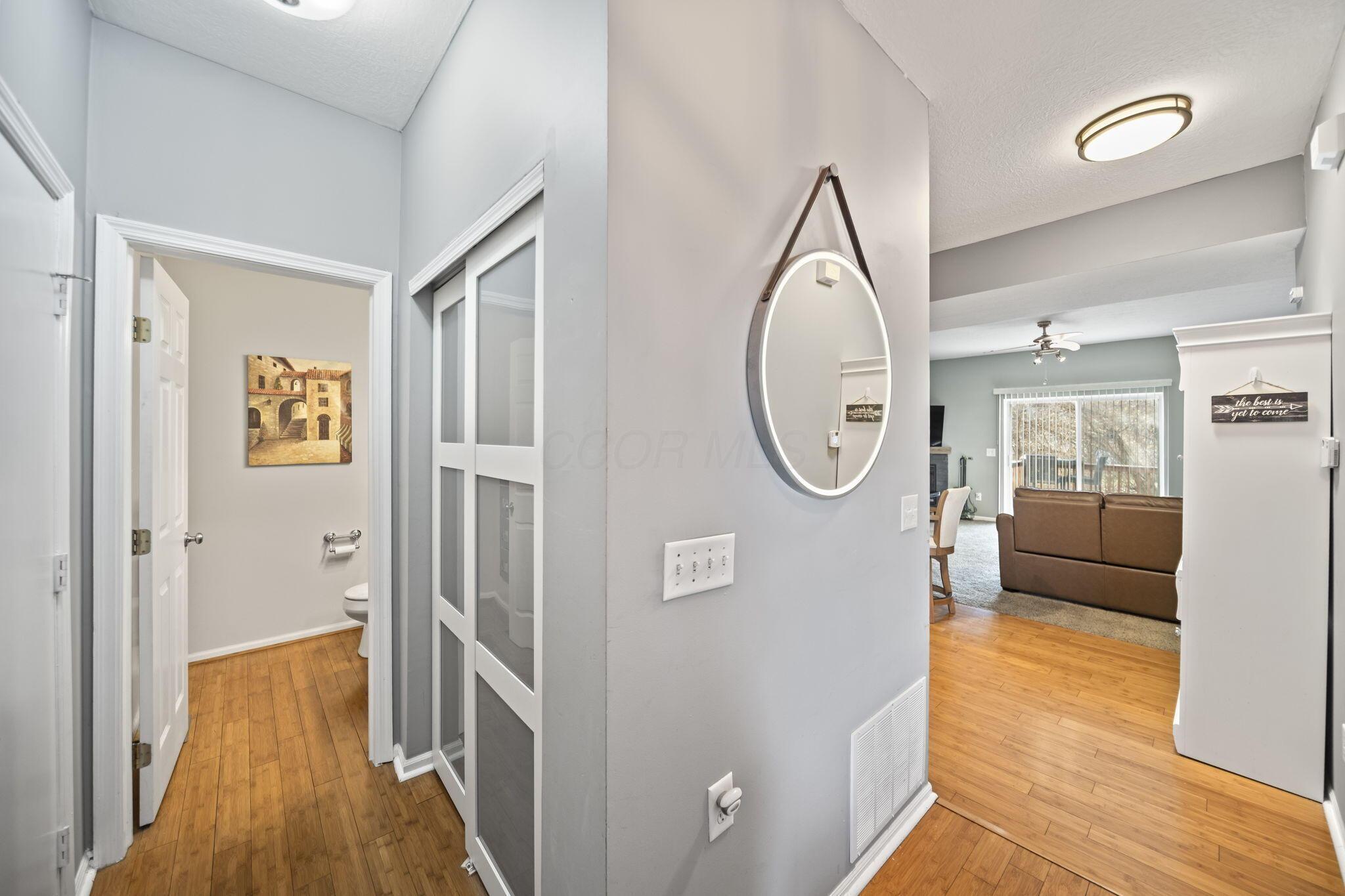 3073 Birch Hollow Way