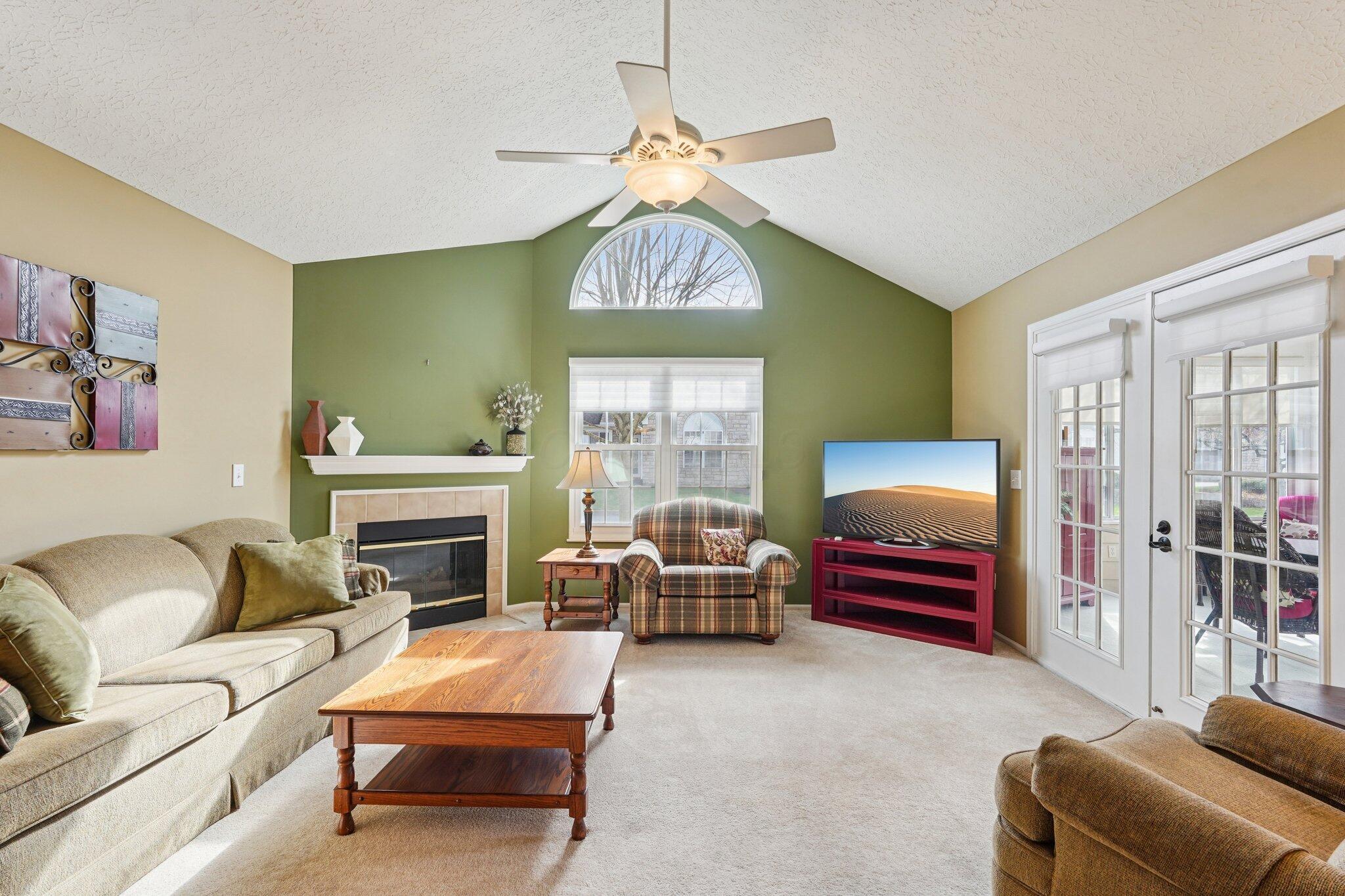 6370 Pinehurst Pointe