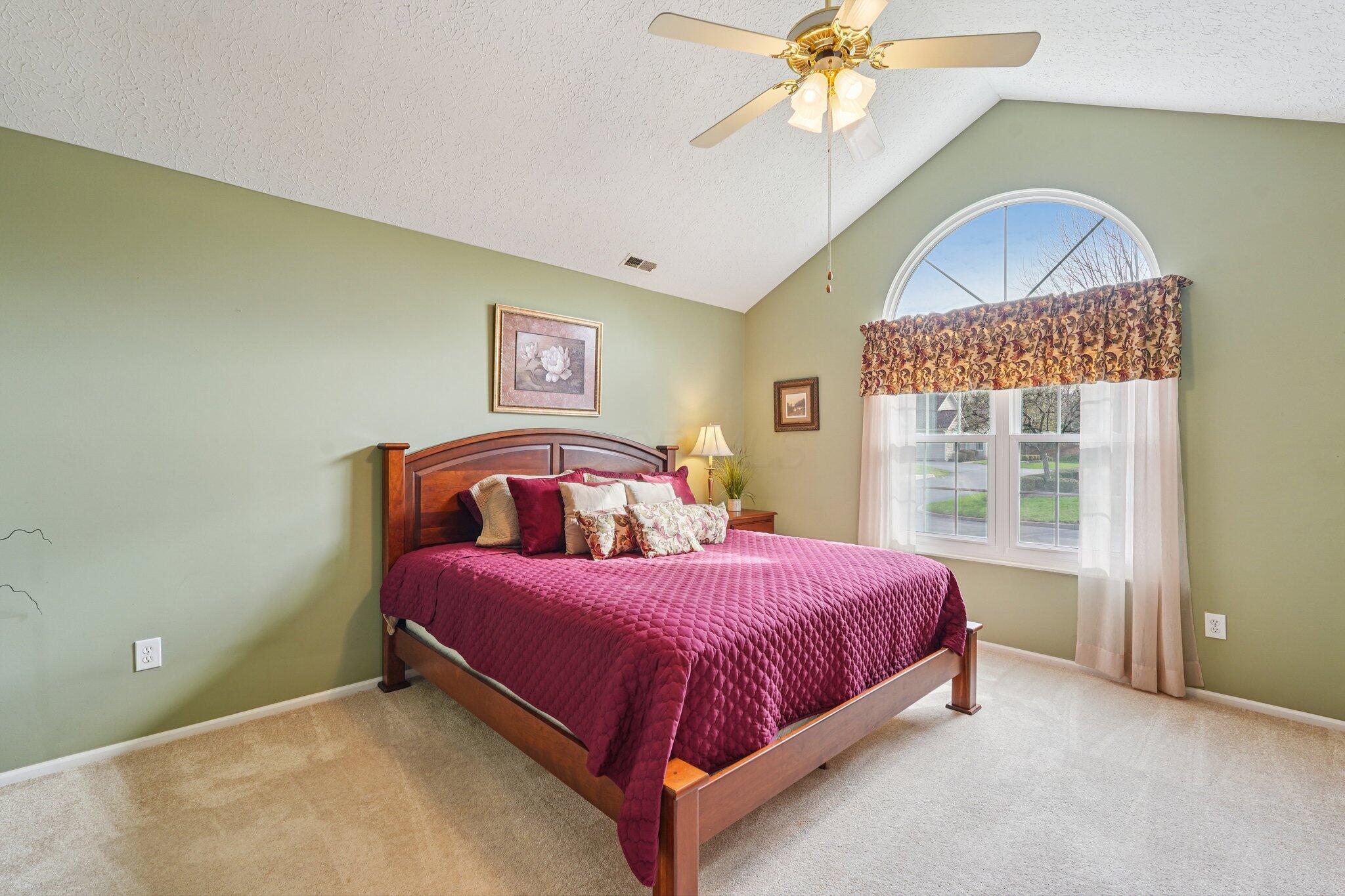 6370 Pinehurst Pointe