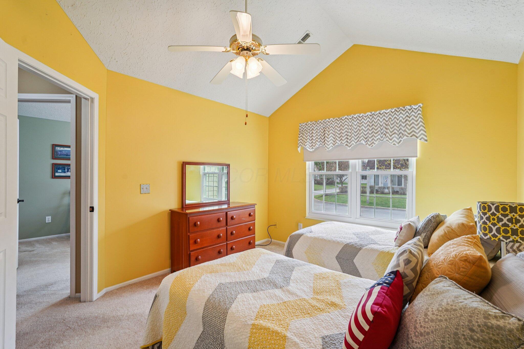 6370 Pinehurst Pointe