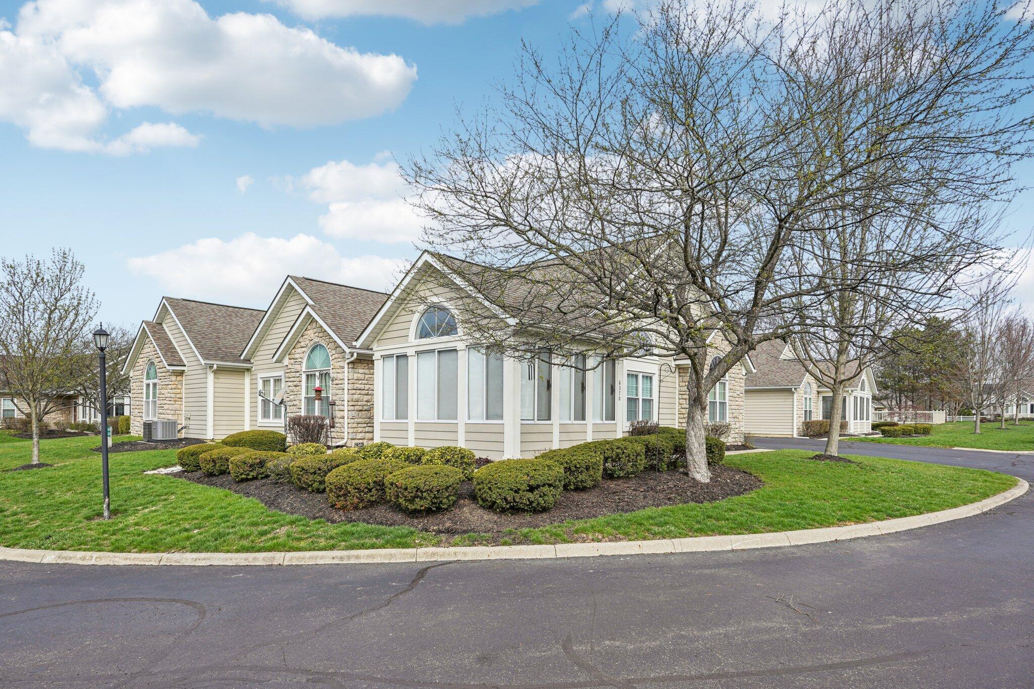 6370 Pinehurst Pointe