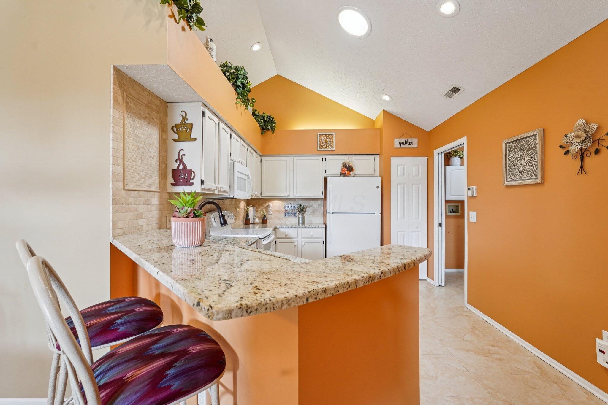 6370 Pinehurst Pointe
