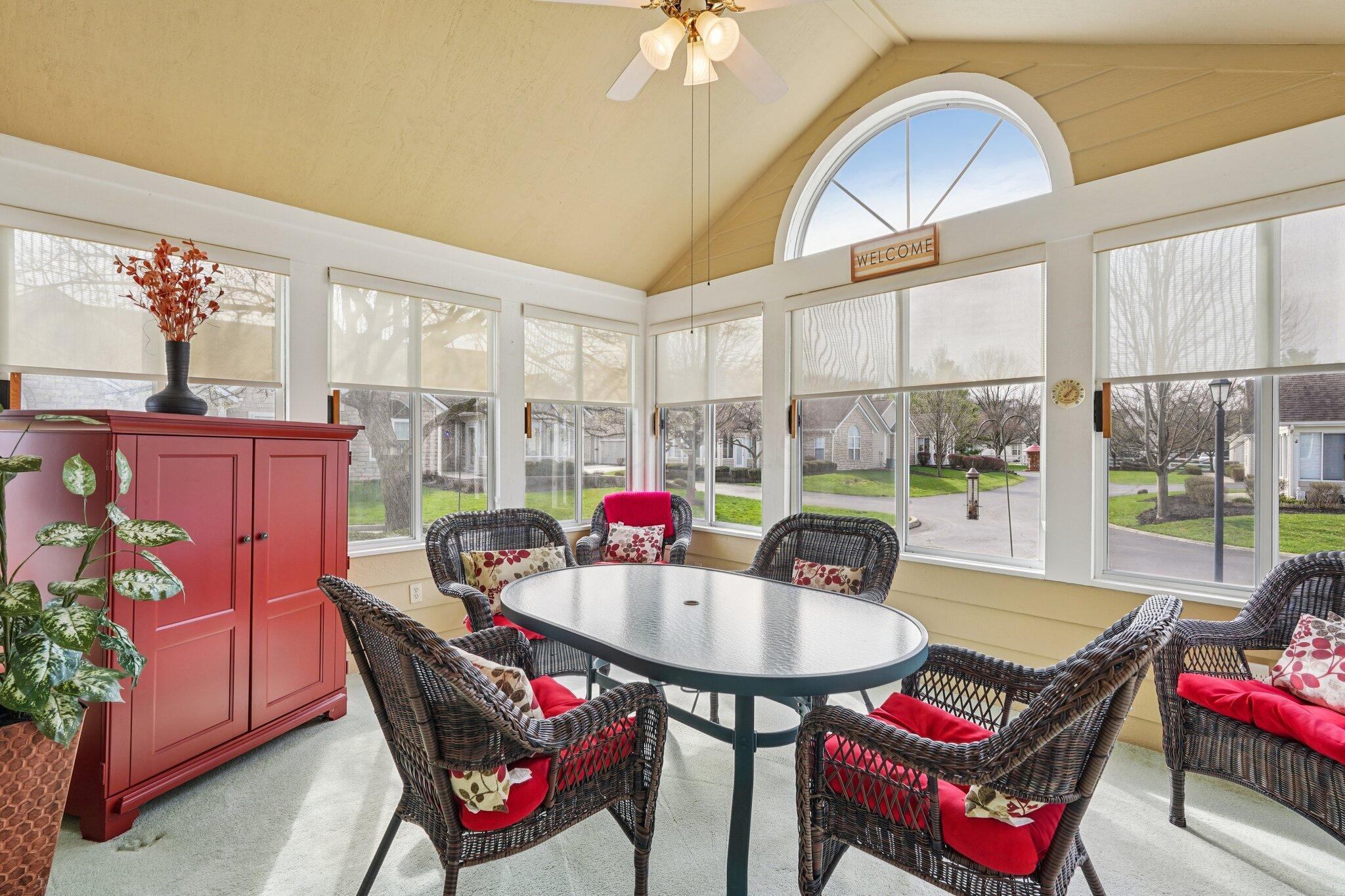 6370 Pinehurst Pointe